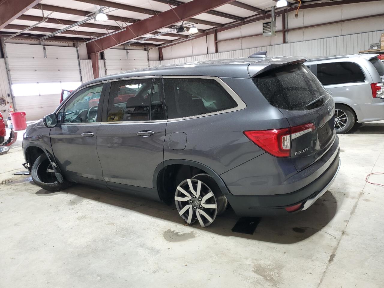 2019 Honda Pilot Ex Gray vin: 5FNYF6H32KB026624