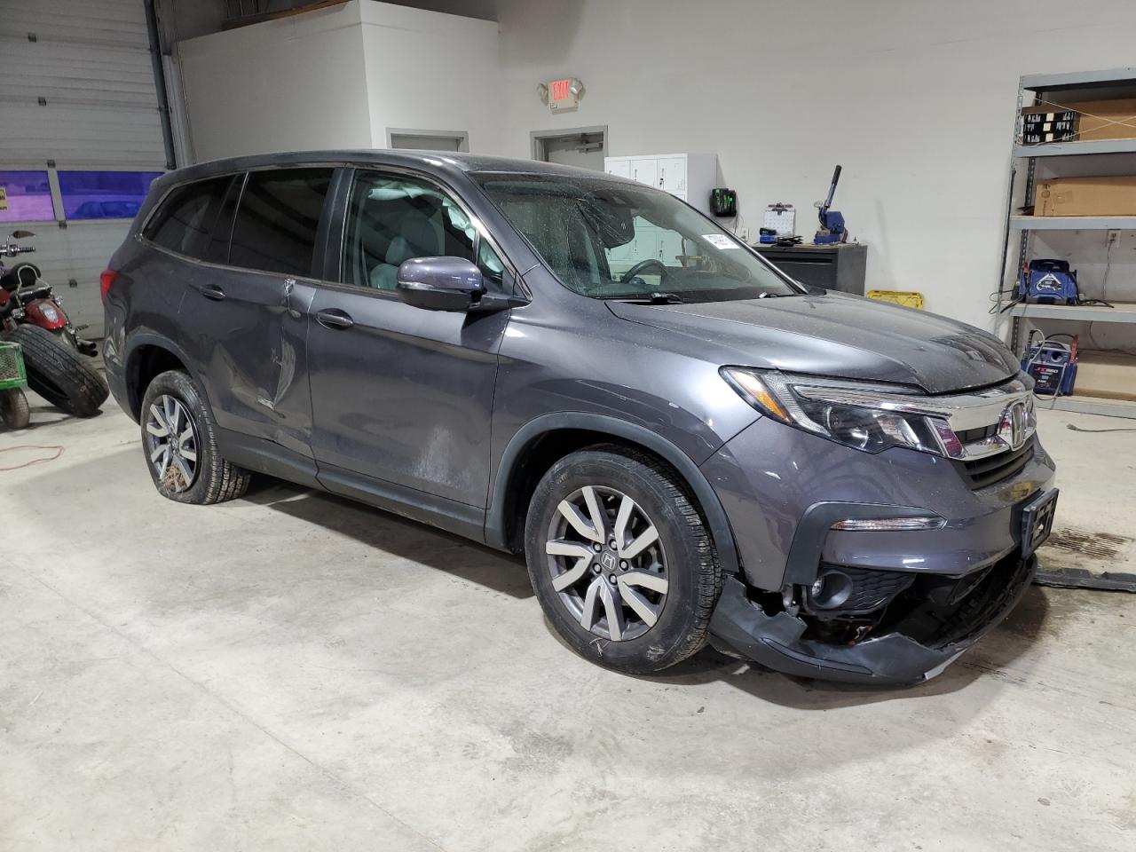2019 Honda Pilot Ex Gray vin: 5FNYF6H32KB026624