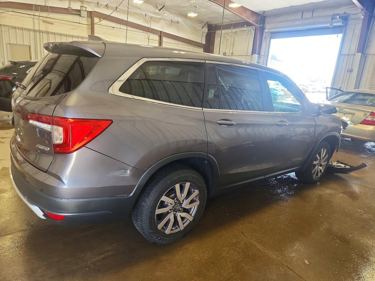 2020 Honda Pilot Ex Gray vin: 5FNYF6H35LB065502