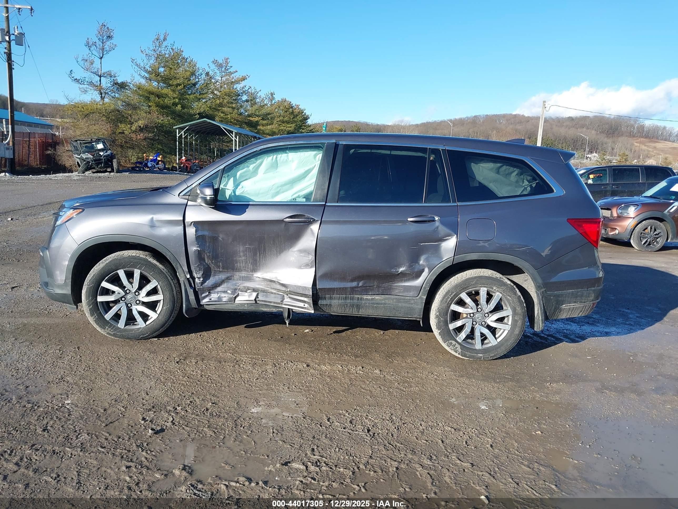 Price & History 2019 Honda Pilot Ex 3.5l V-6 Di, Vvt, 280hp vin