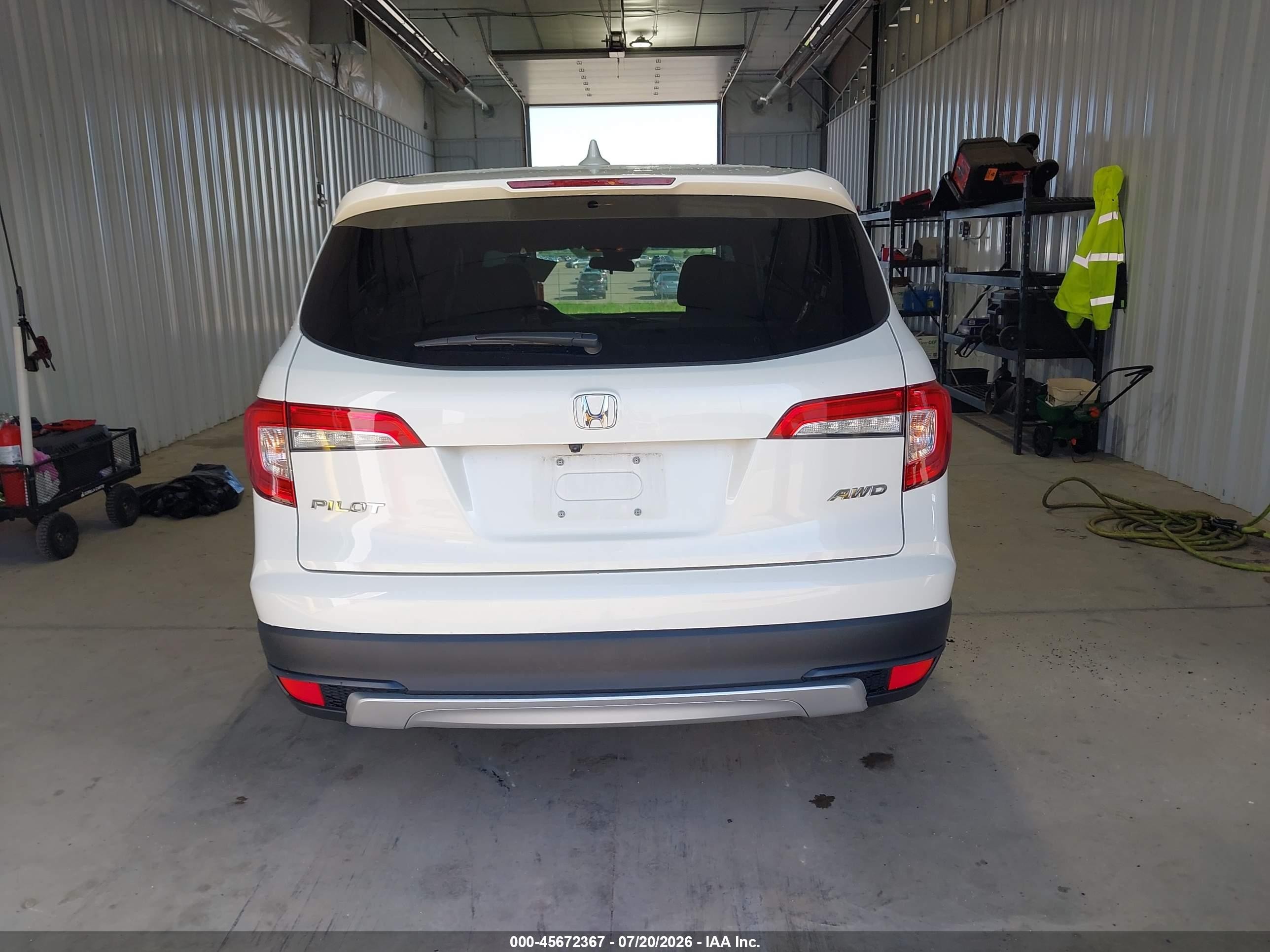 2019 Honda Pilot Ex White vin: 5FNYF6H38KB027888