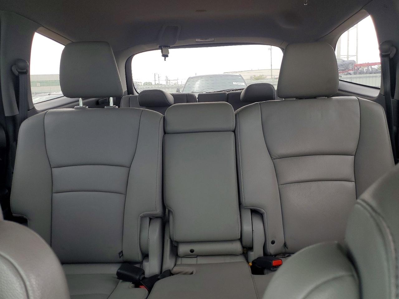 2019 Honda Pilot Exl Silver vin: 5FNYF6H43KB044154