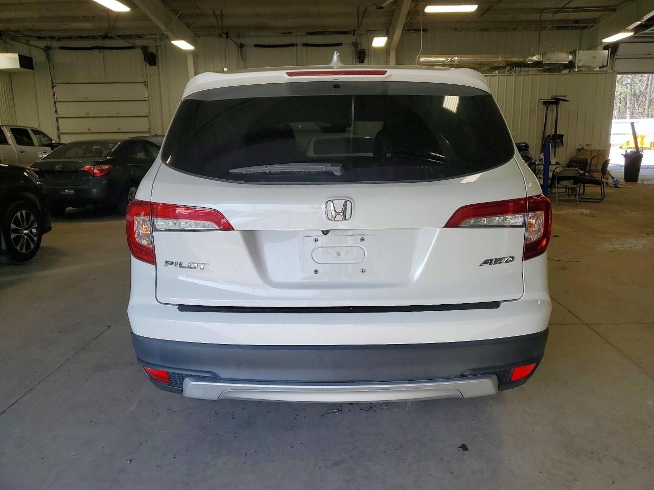 2020 Honda Pilot Exl White vin: 5FNYF6H46LB015233