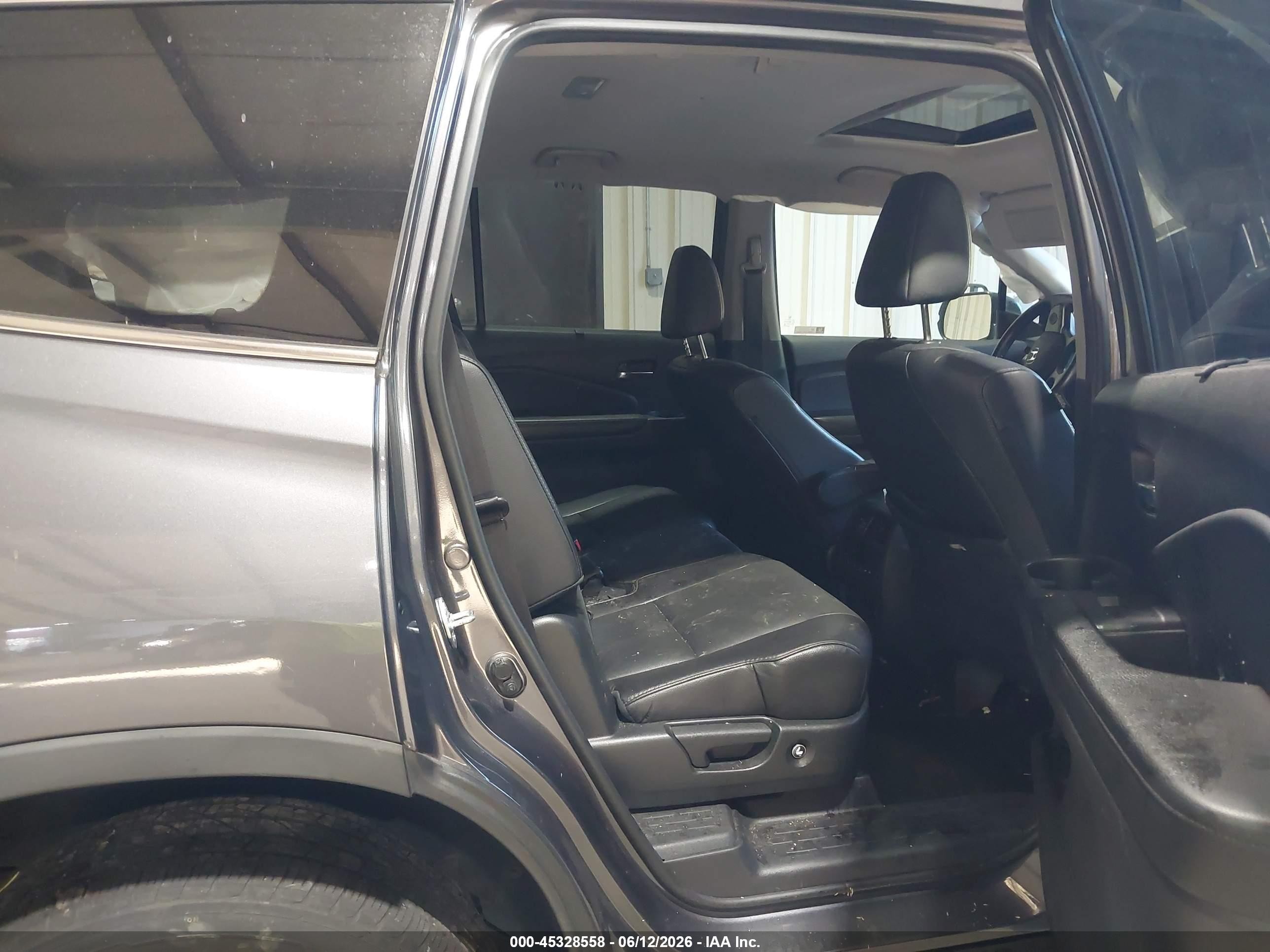 2021 Honda Pilot Awd Ex-l Gray vin: 5FNYF6H51MB044312