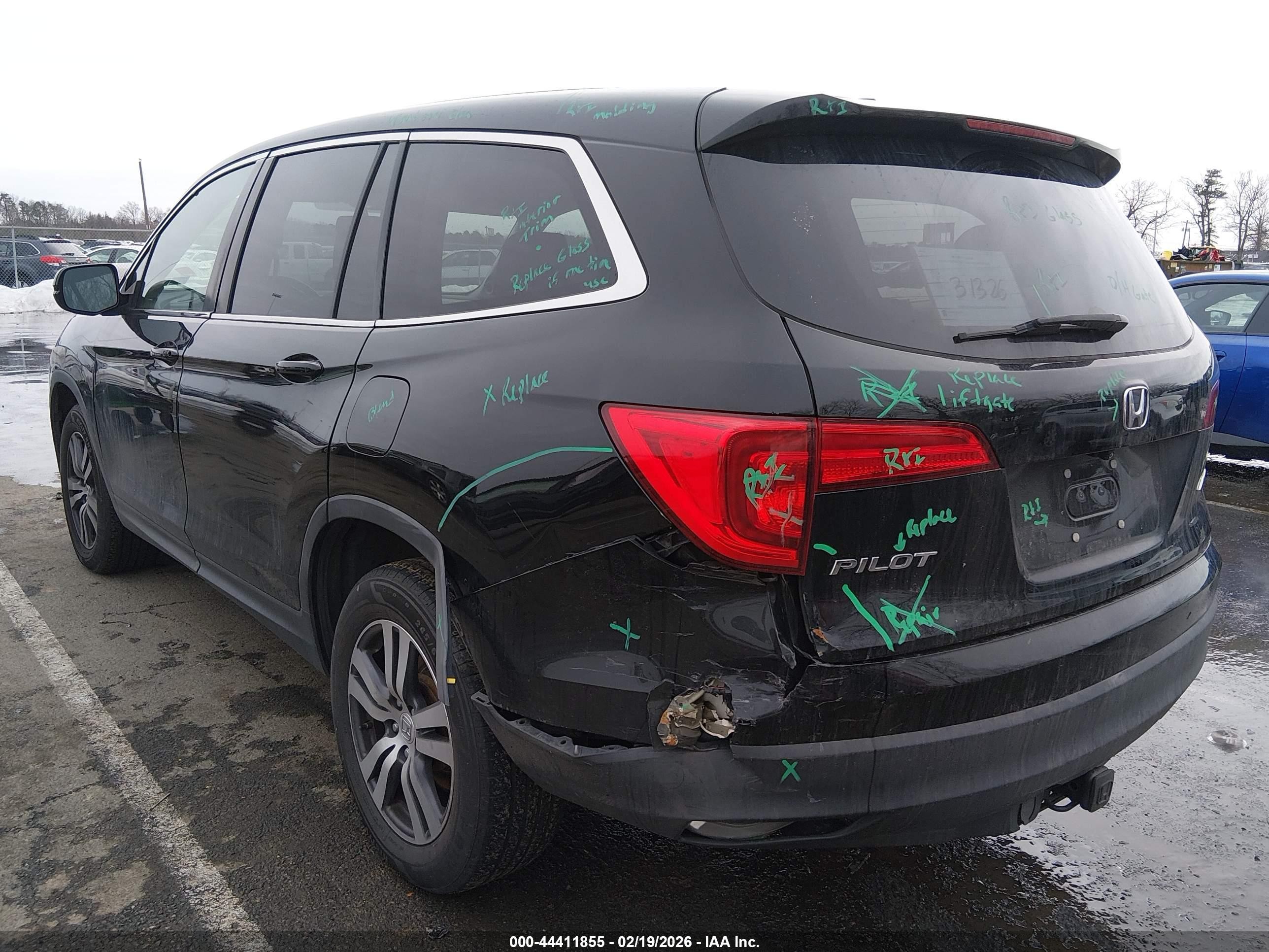 2017 Honda Pilot Ex-l Серый vin: 5FNYF6H52HB011762