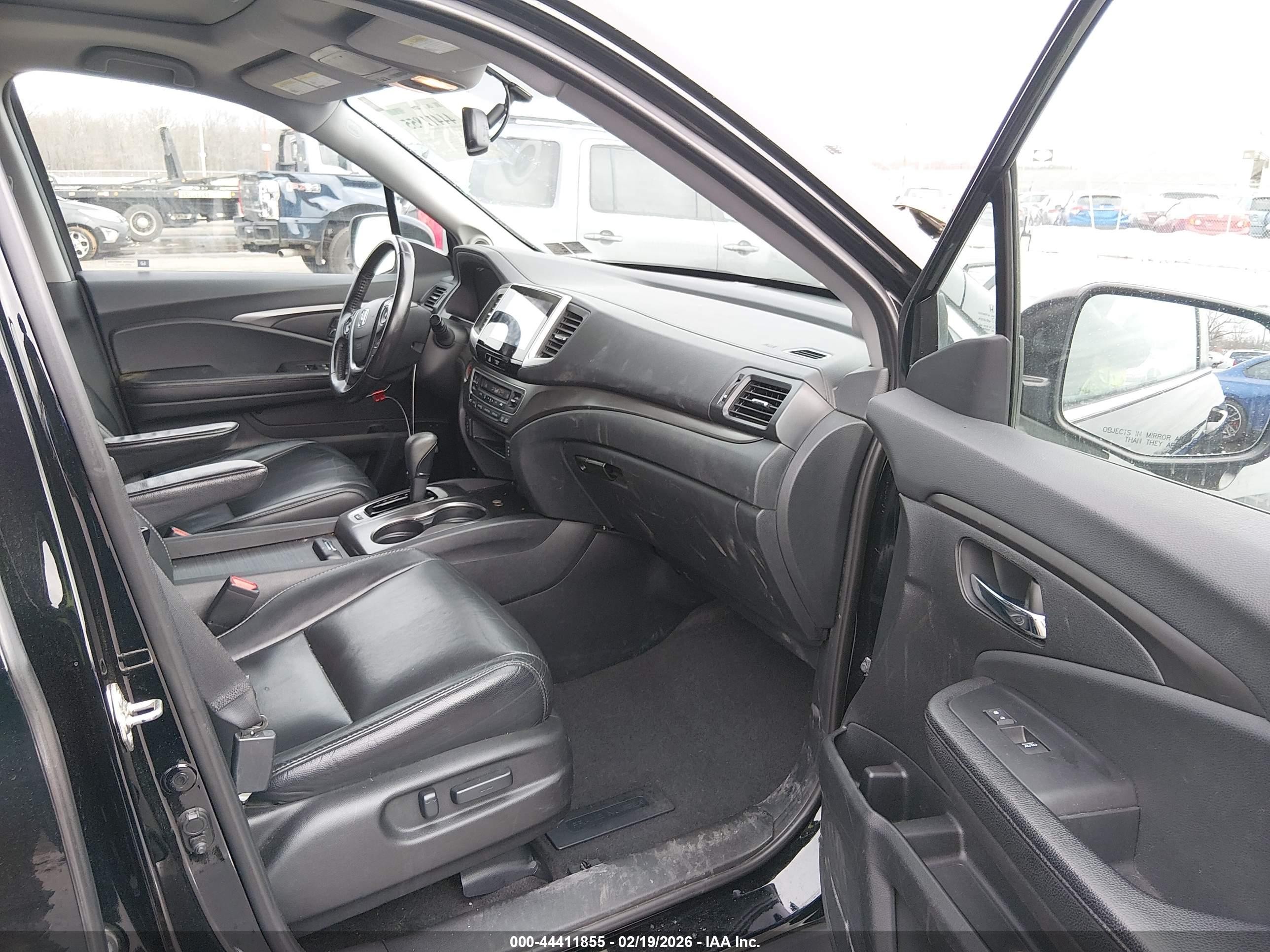 2017 Honda Pilot Ex-l Серый vin: 5FNYF6H52HB011762