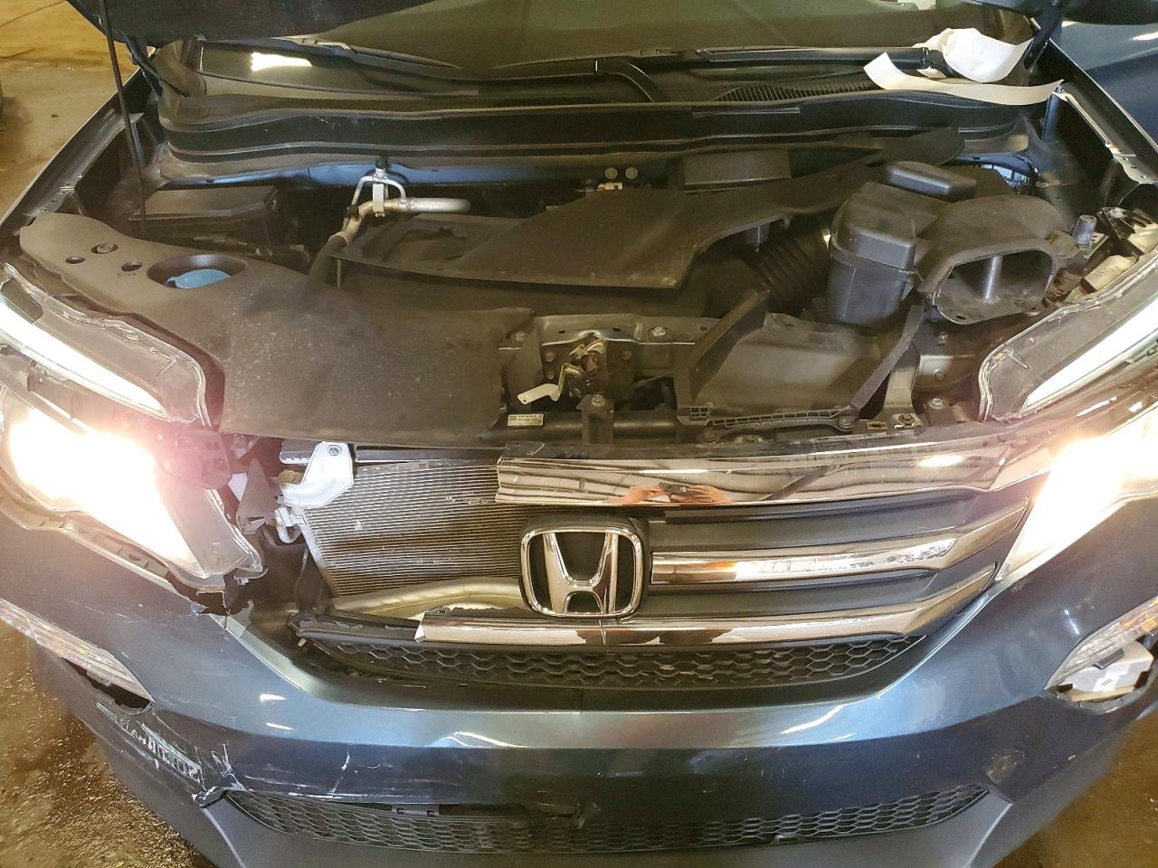 2017 Honda Pilot Exl Blue vin: 5FNYF6H52HB080080