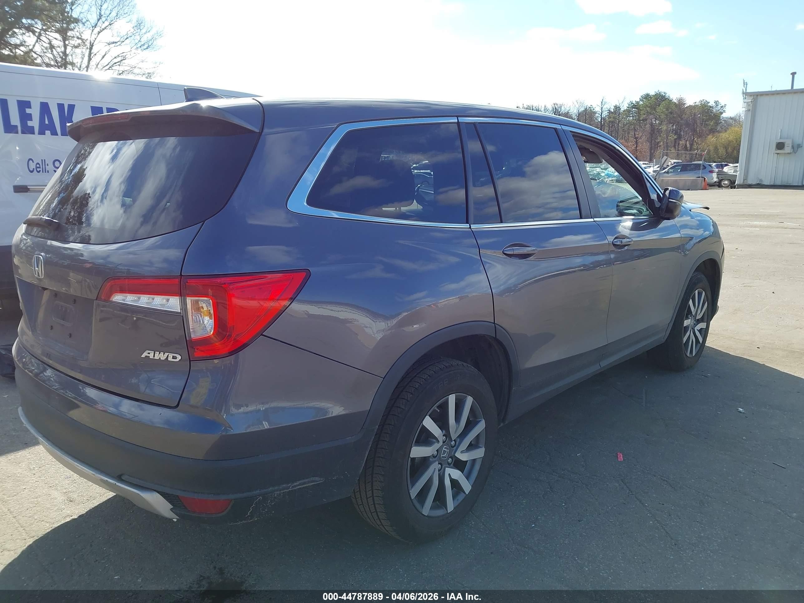 2021 Honda Pilot Awd Ex-l Gray vin: 5FNYF6H52MB013456
