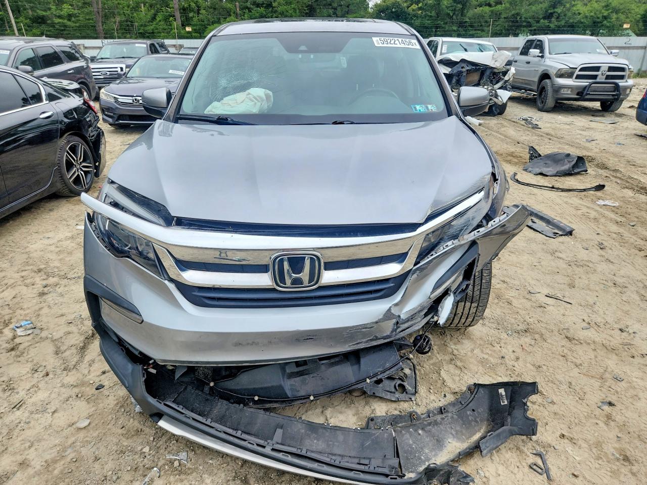 2020 Honda Pilot Exl Серебряный vin: 5FNYF6H53LB069386