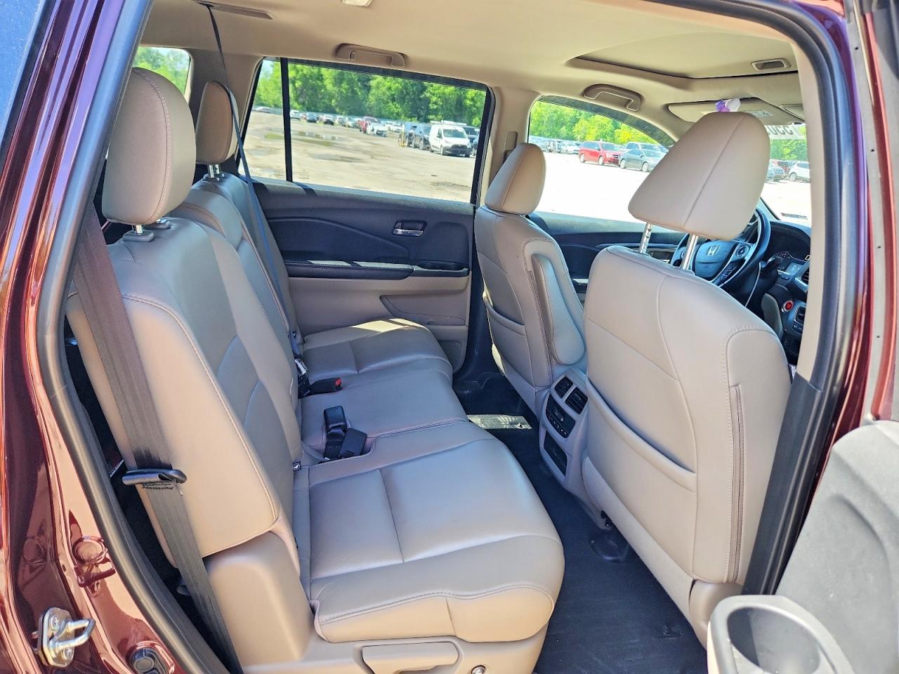 2016 Honda Pilot Exl Бордовый vin: 5FNYF6H54GB094903
