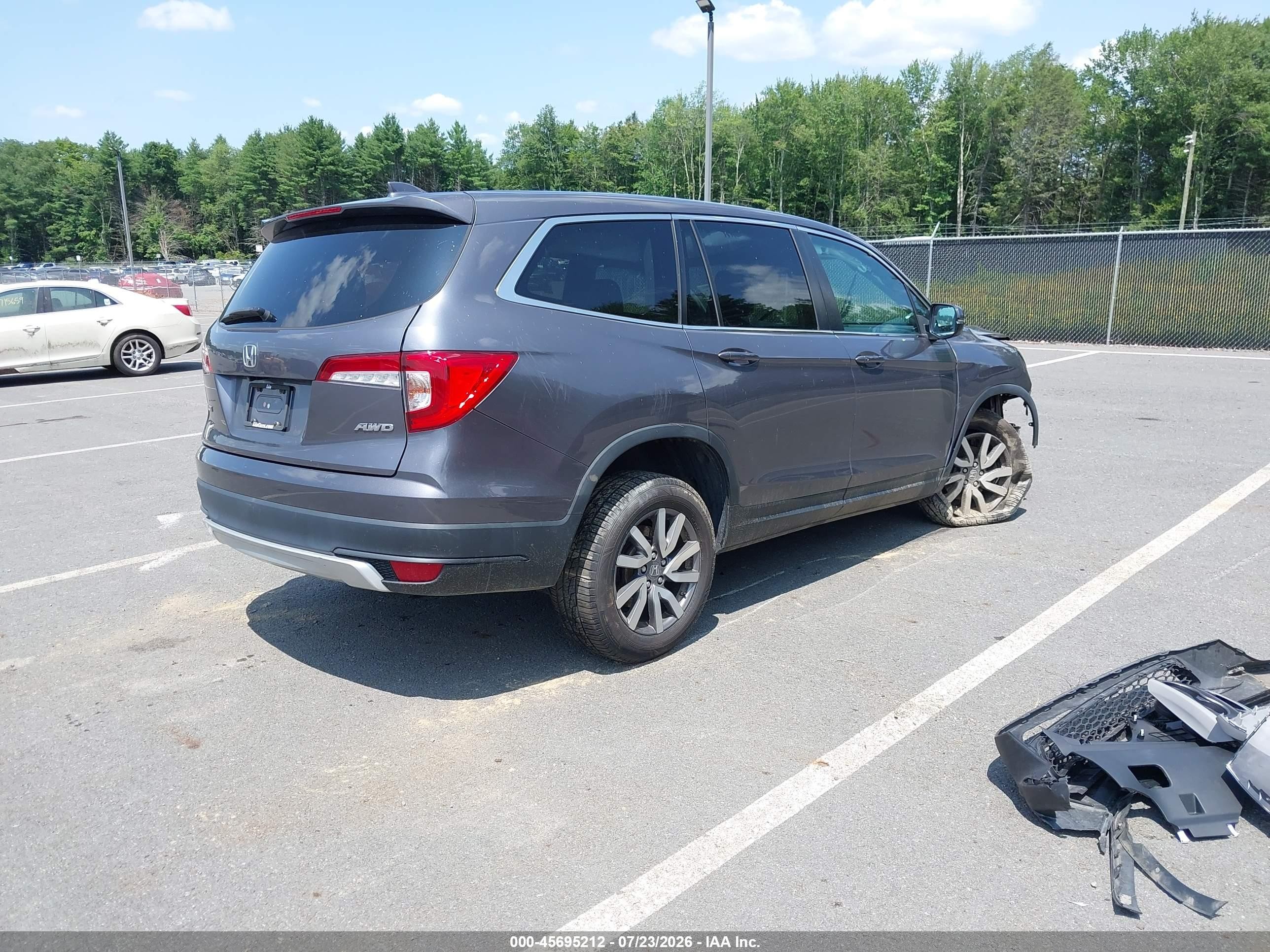 2020 Honda Pilot Awd Ex-l Gray vin: 5FNYF6H55LB032596