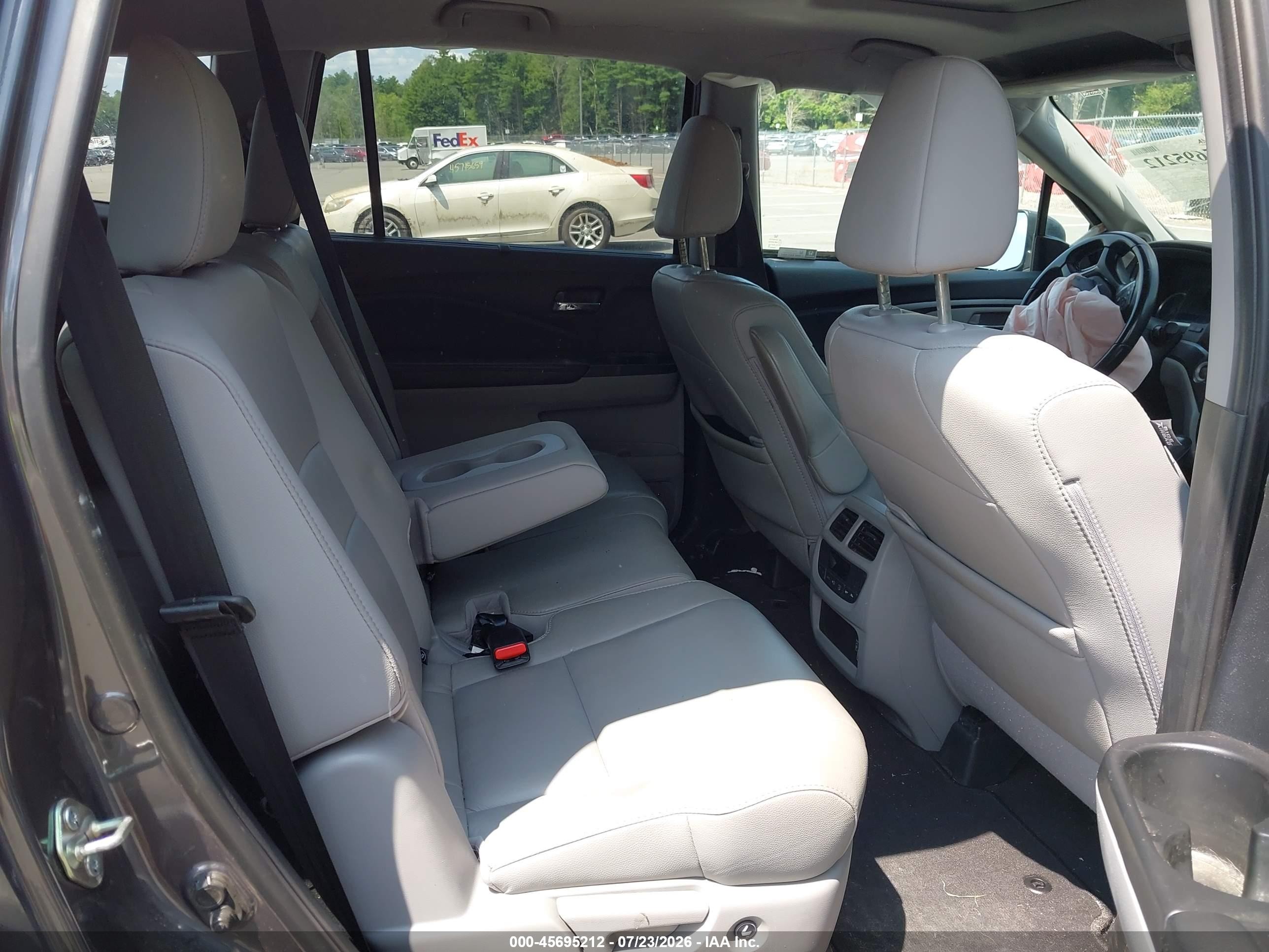 2020 Honda Pilot Awd Ex-l Gray vin: 5FNYF6H55LB032596