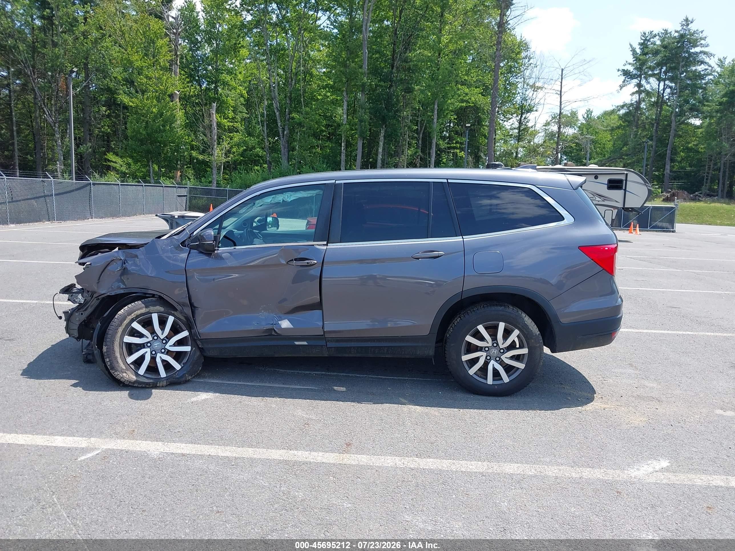 2020 Honda Pilot Awd Ex-l Gray vin: 5FNYF6H55LB032596