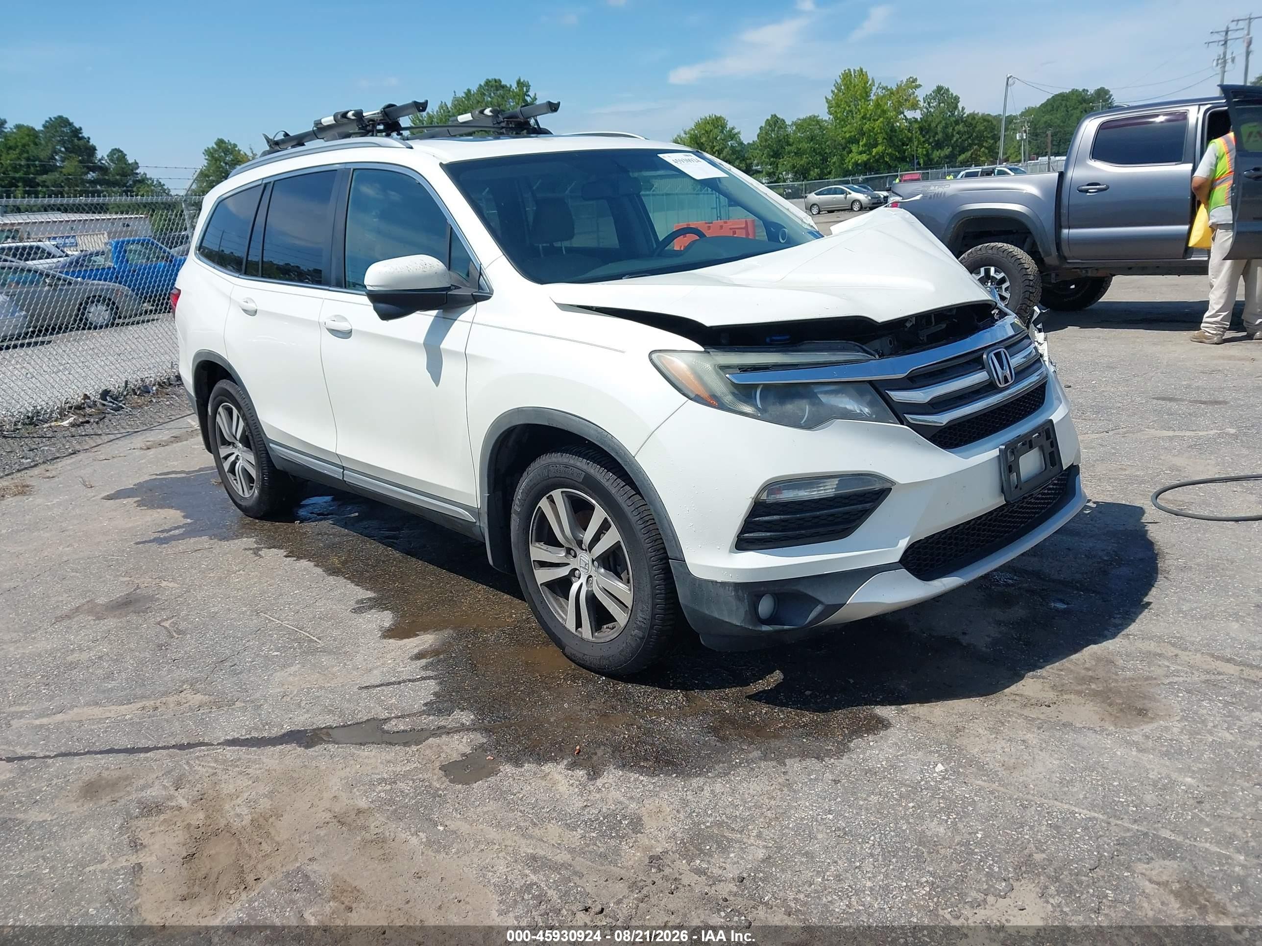2016 Honda Pilot Ex-l White vin: 5FNYF6H57GB096970