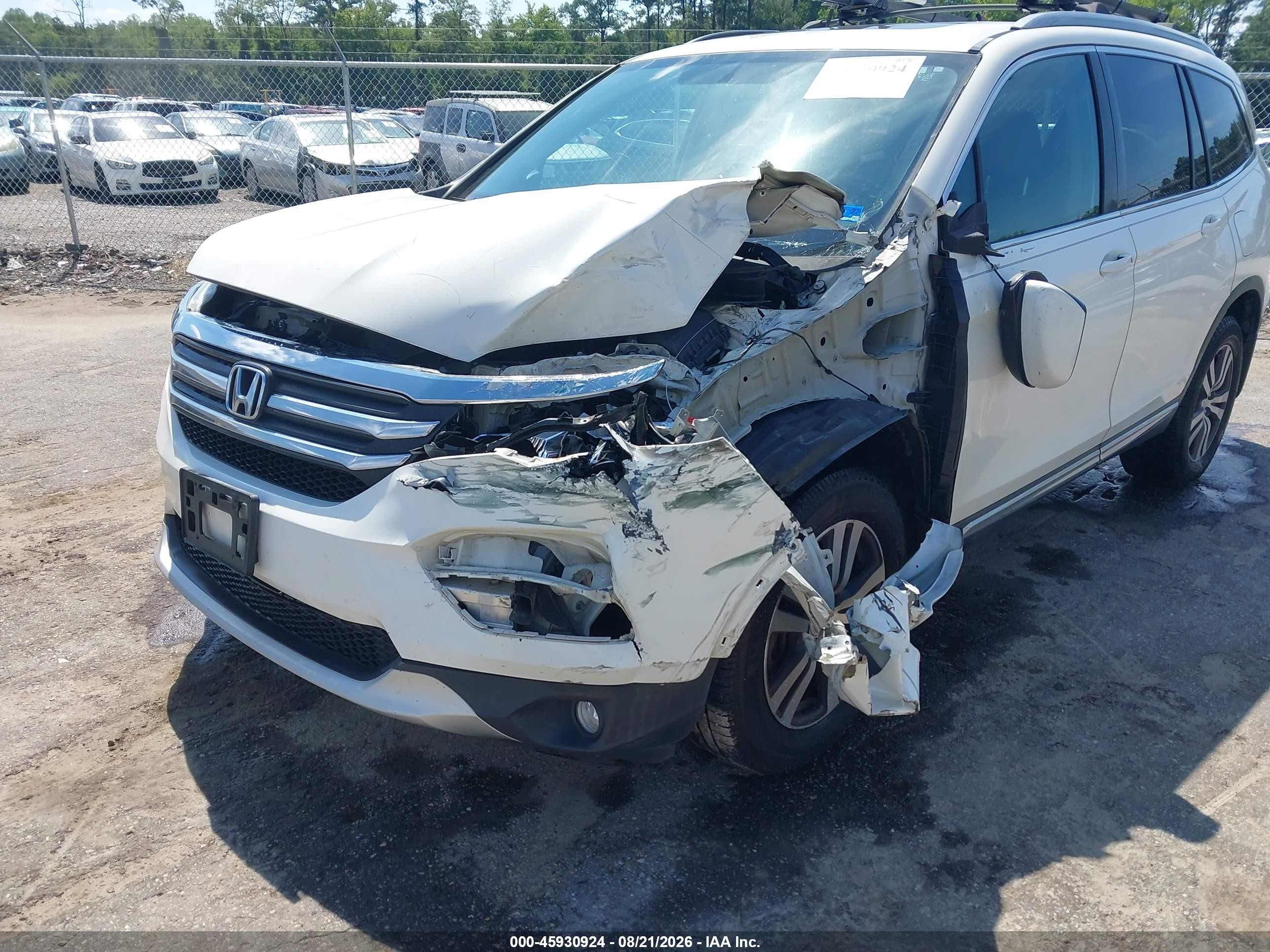 2016 Honda Pilot Ex-l White vin: 5FNYF6H57GB096970