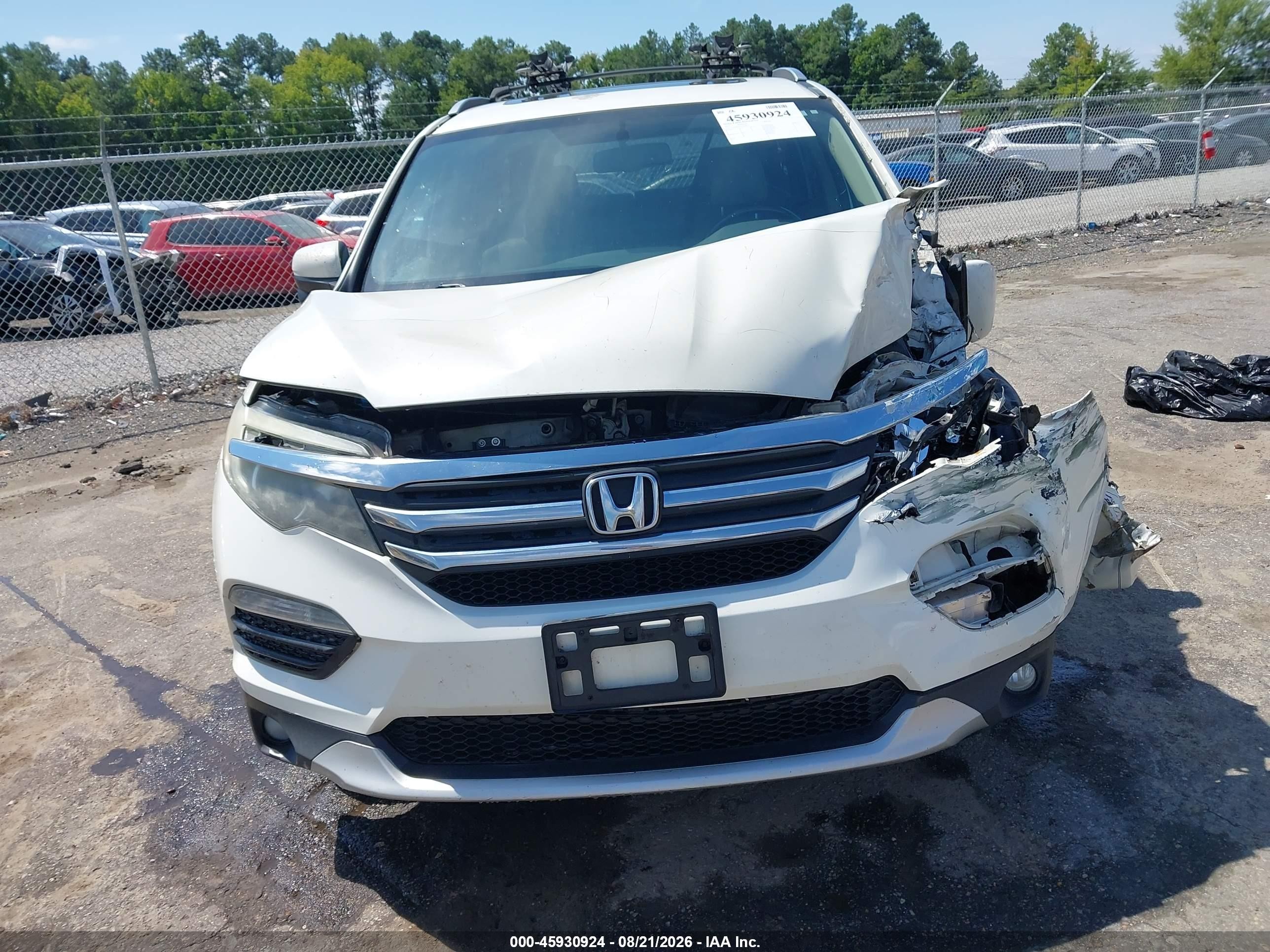 2016 Honda Pilot Ex-l White vin: 5FNYF6H57GB096970