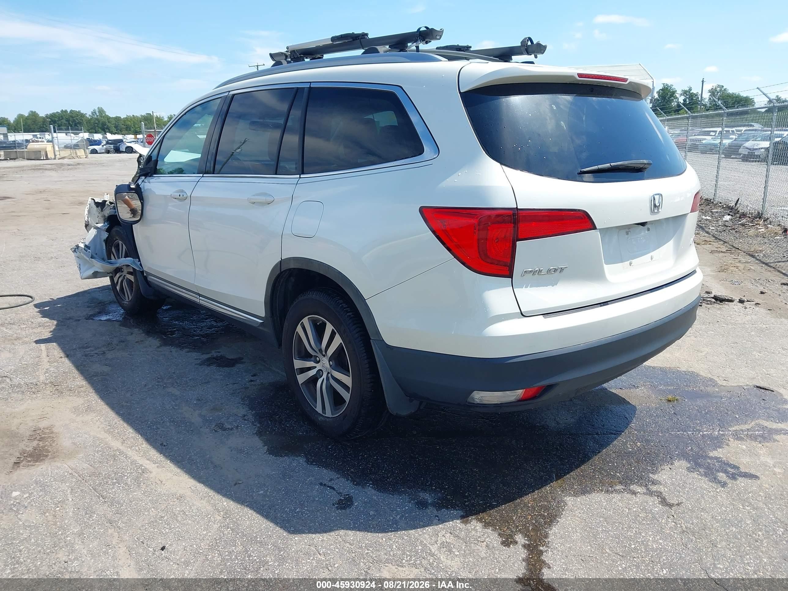 2016 Honda Pilot Ex-l White vin: 5FNYF6H57GB096970