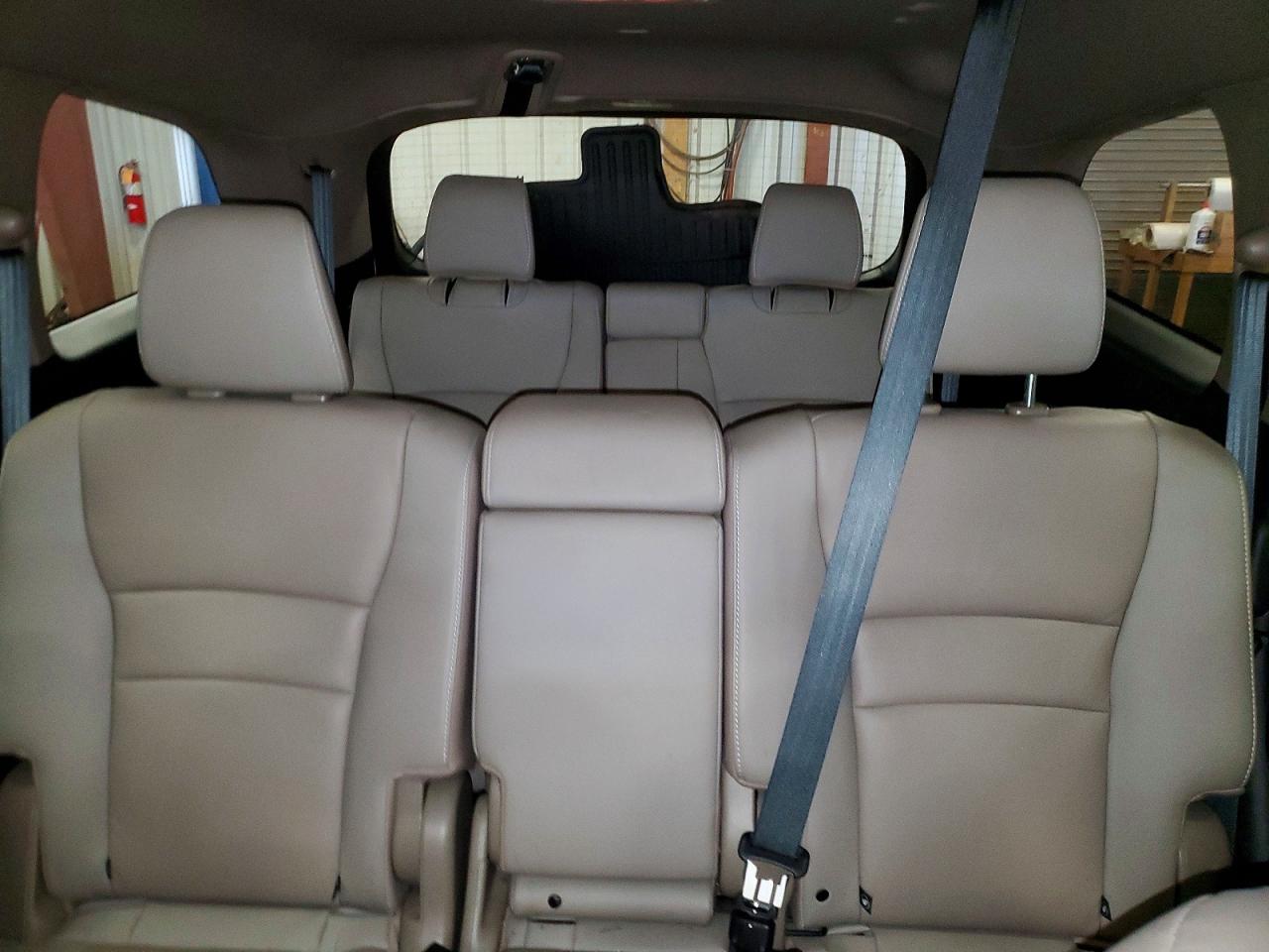 2020 Honda Pilot Exl White vin: 5FNYF6H57LB021129