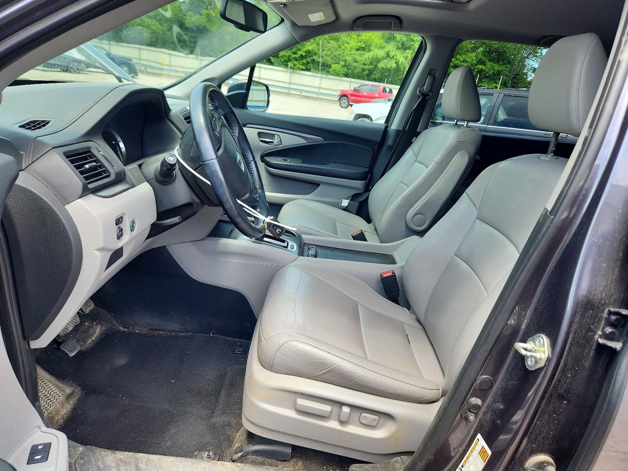 2017 Honda Pilot Exl Gray vin: 5FNYF6H58HB052249
