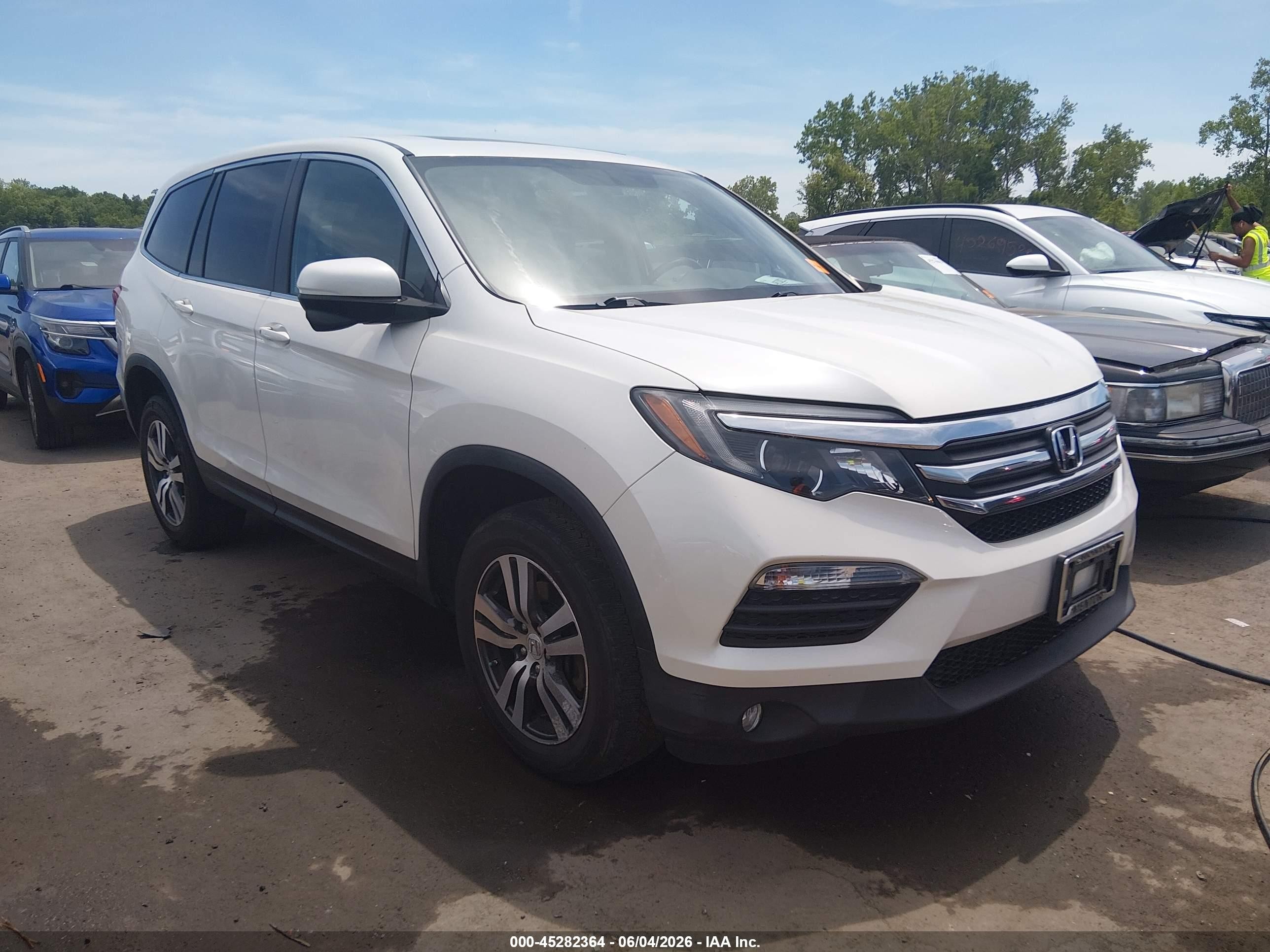 2017 Honda Pilot Ex-l Белый vin: 5FNYF6H59HB004596