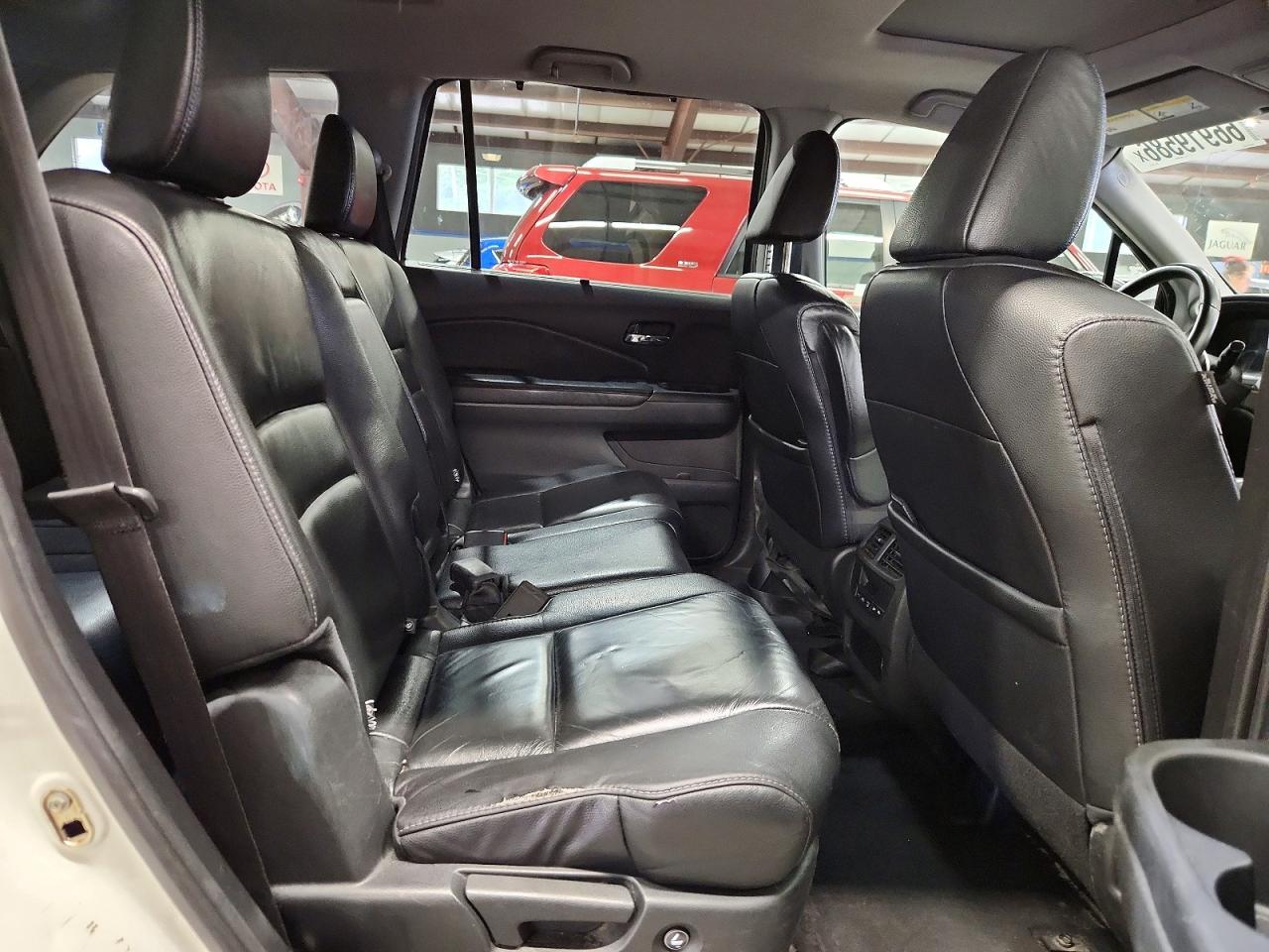 2019 Honda Pilot Exl Белый vin: 5FNYF6H59KB046175