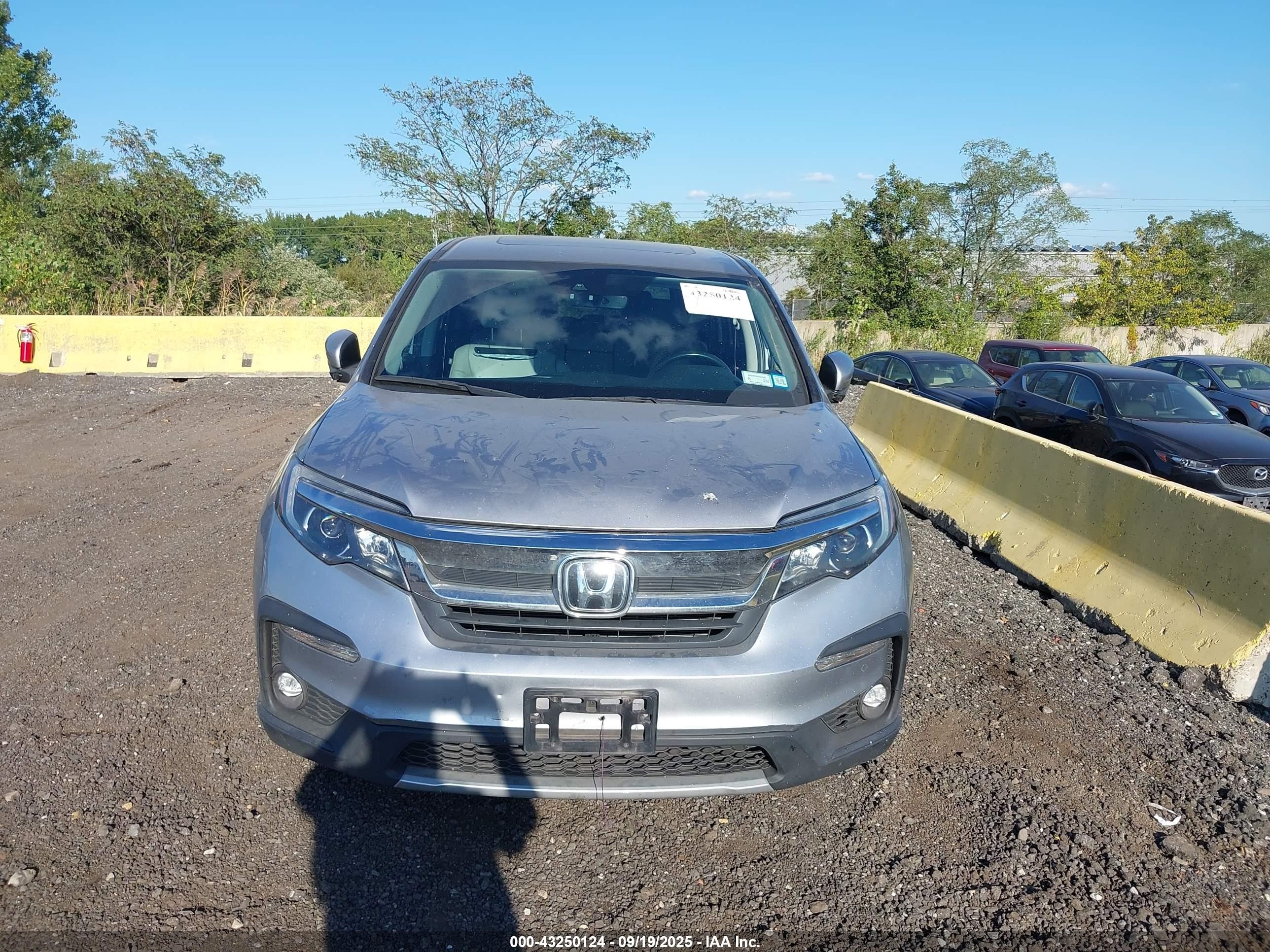 Price & History 2022 Honda Pilot Awd Ex-l 3.5l V-6 Di, Vvt, 280hp
