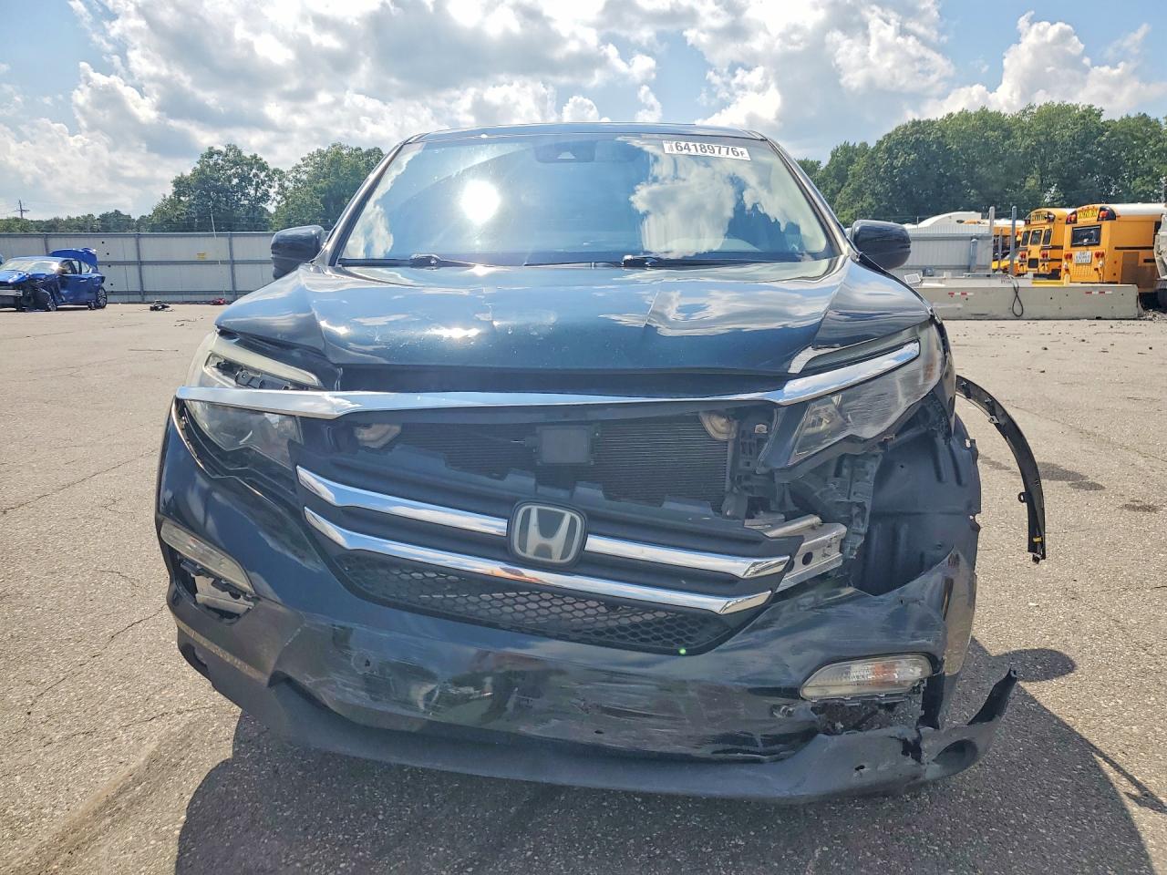 2018 Honda Pilot Exl Green vin: 5FNYF6H61JB036537