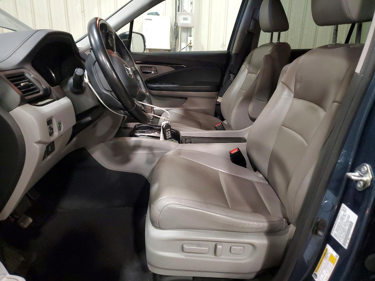 2020 Honda Pilot Touring Blue vin: 5FNYF6H61LB054717