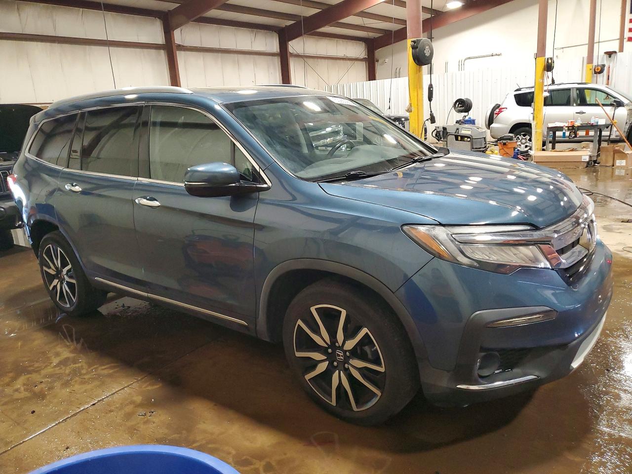 2020 Honda Pilot Touring Blue vin: 5FNYF6H61LB054717