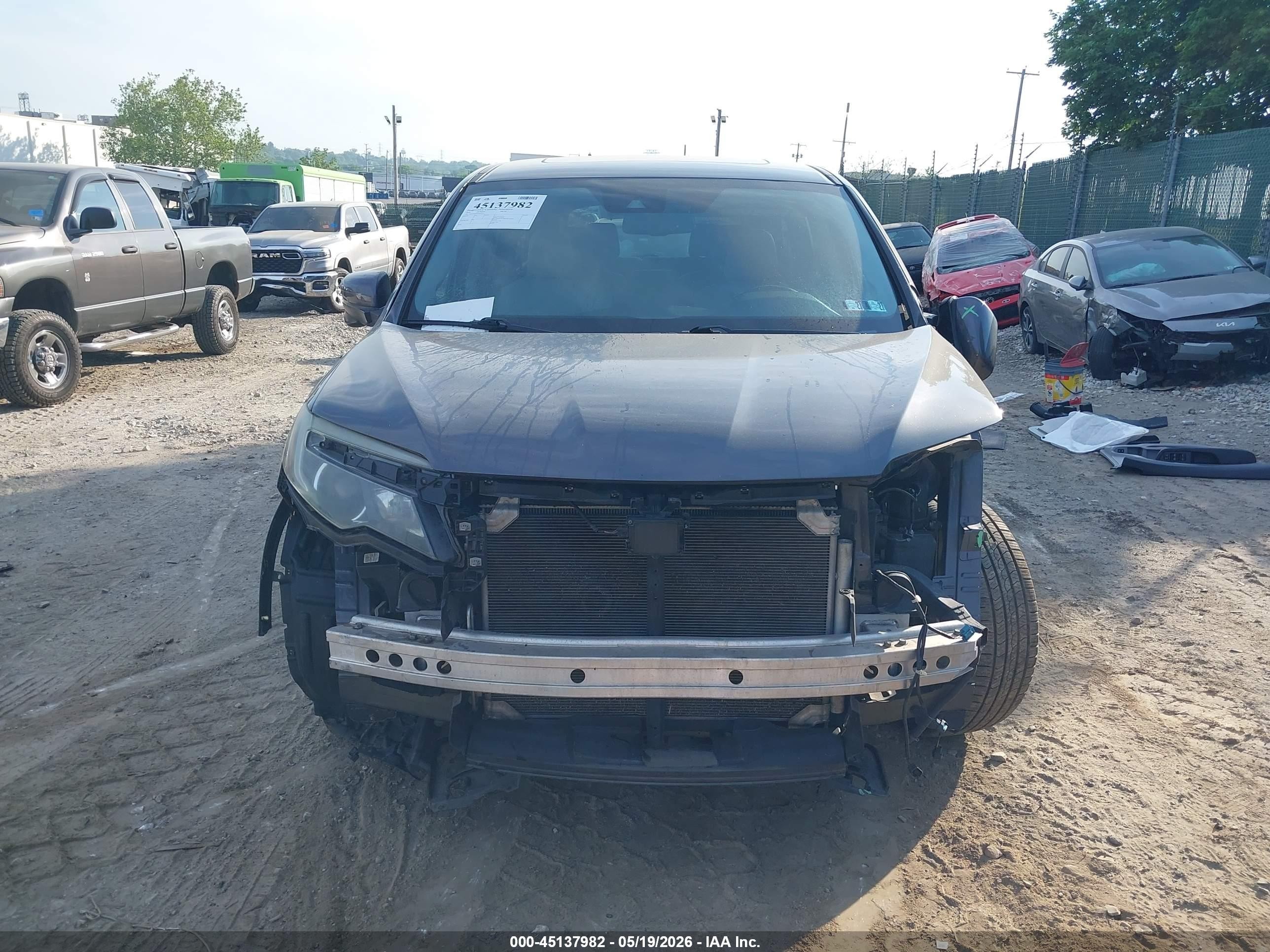 2018 Honda Pilot Ex-l Серый vin: 5FNYF6H63JB037673