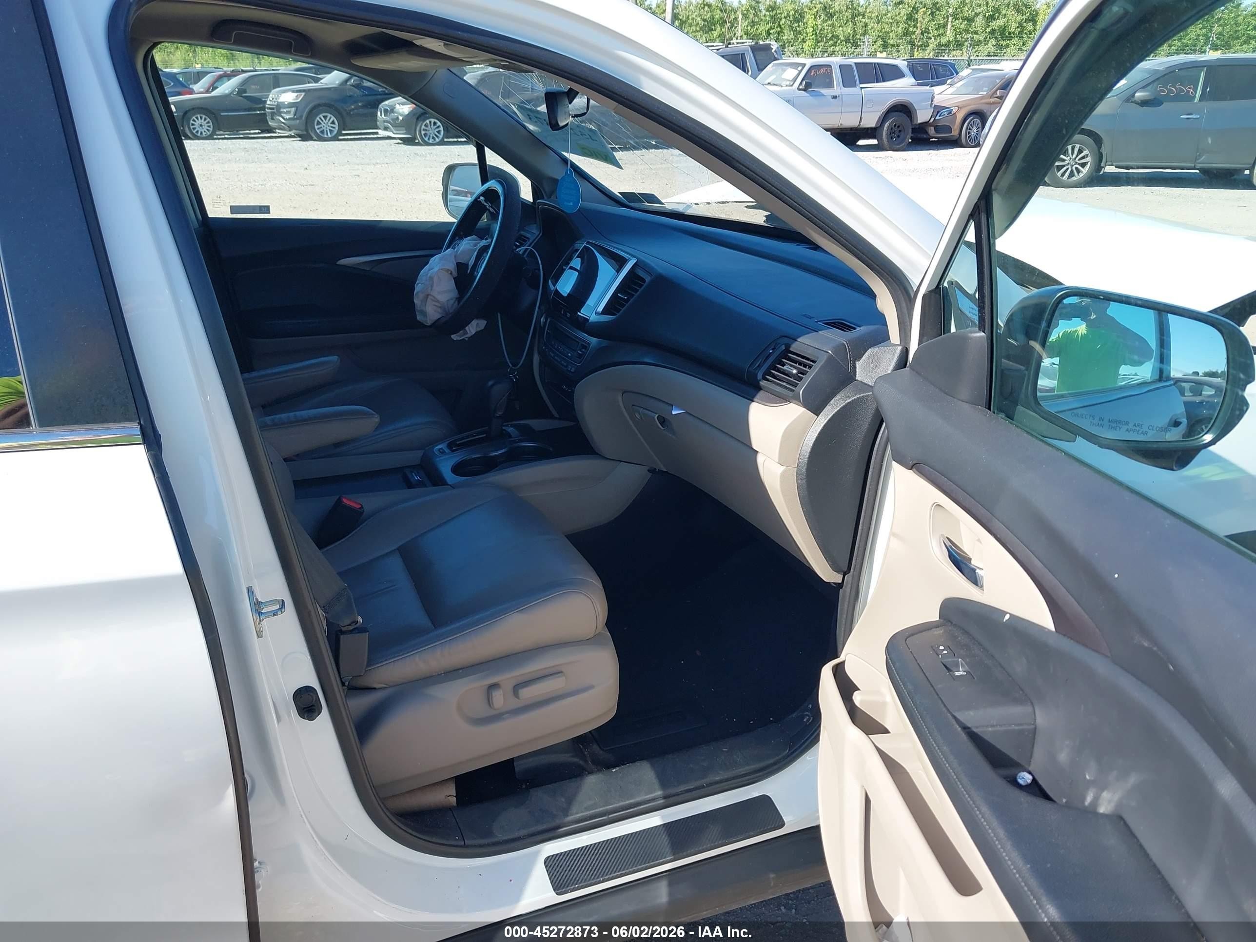 2018 Honda Pilot Ex-l Белый vin: 5FNYF6H66JB036548