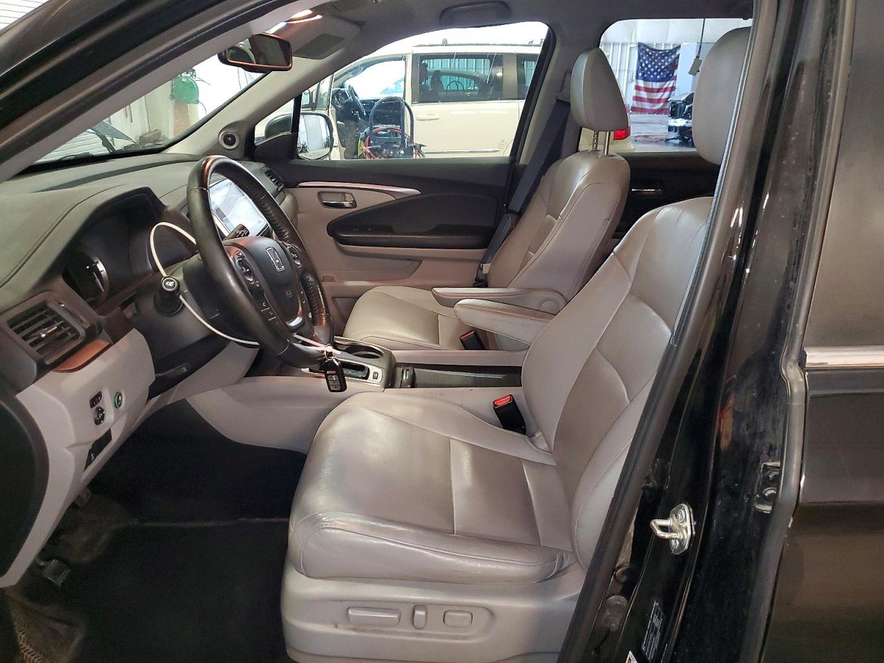 2017 Honda Pilot Exl Черный vin: 5FNYF6H68HB061218