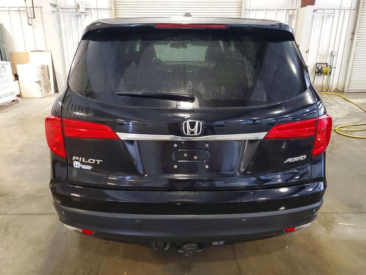2017 Honda Pilot Exl Черный vin: 5FNYF6H68HB061218