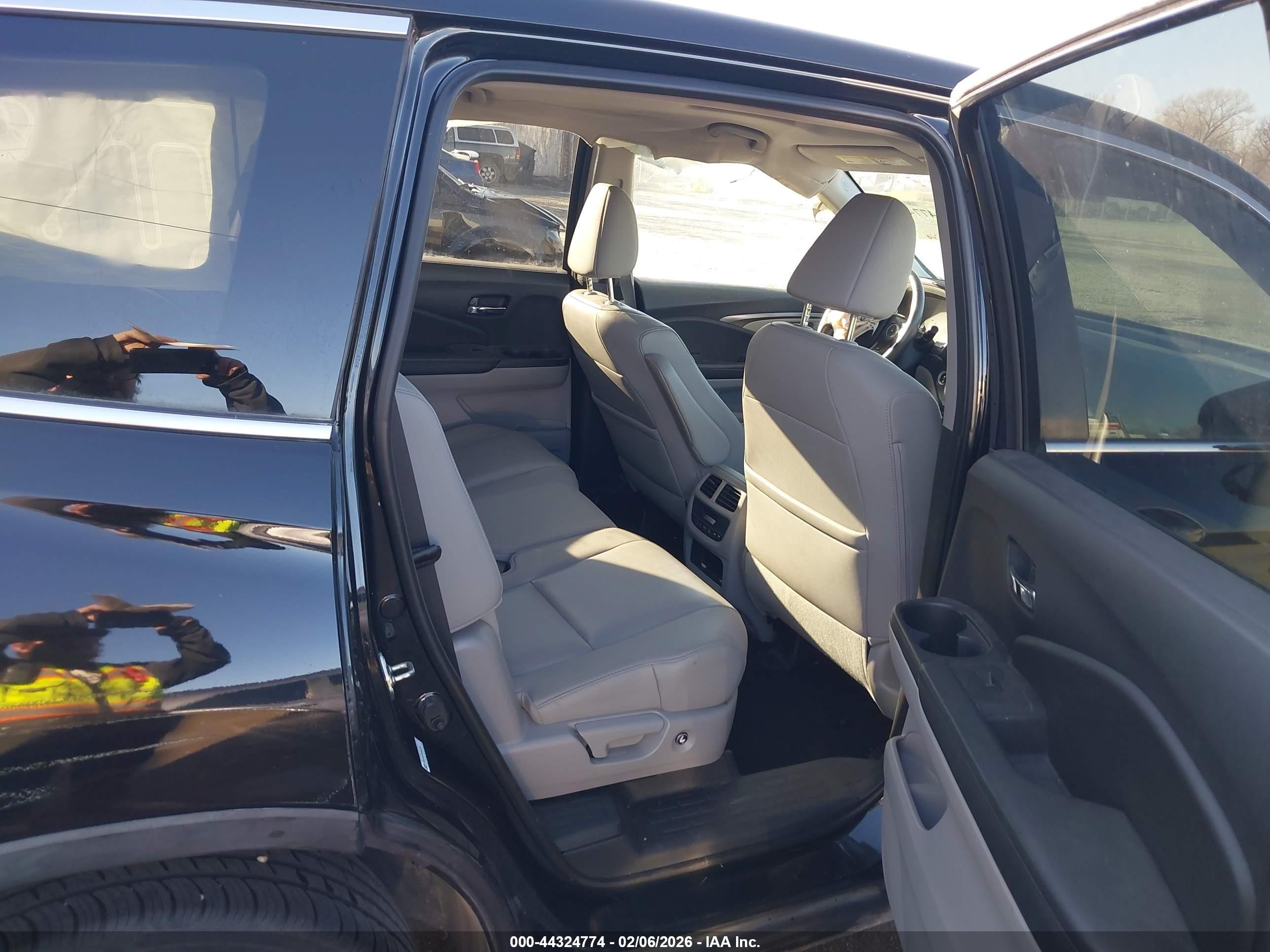 2016 Honda Pilot Ex-l Black vin: 5FNYF6H75GB091249