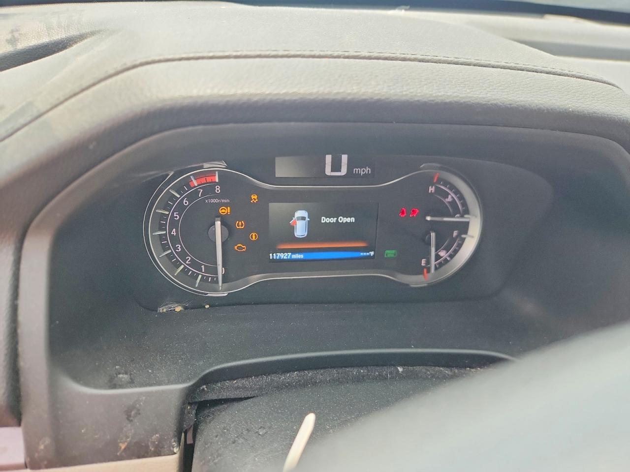 2018 Honda Pilot Exln Burgundy vin: 5FNYF6H77JB020478