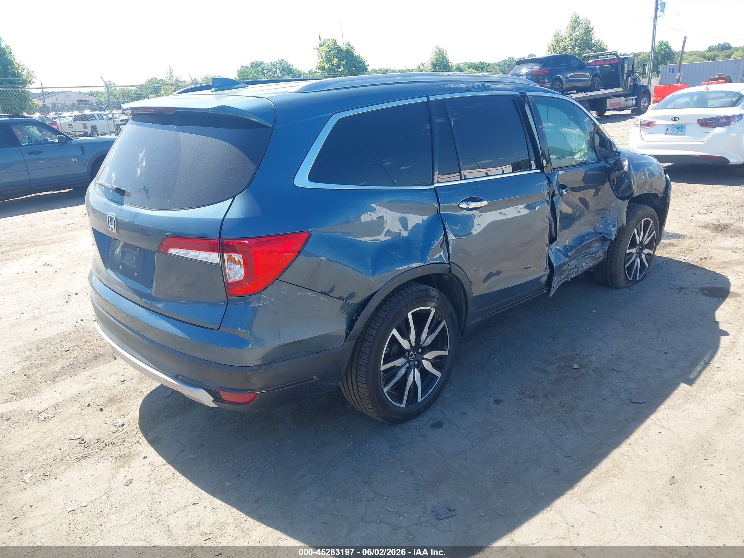 2021 Honda Pilot Awd Touring 8 Passenger Синий vin: 5FNYF6H90MB055630