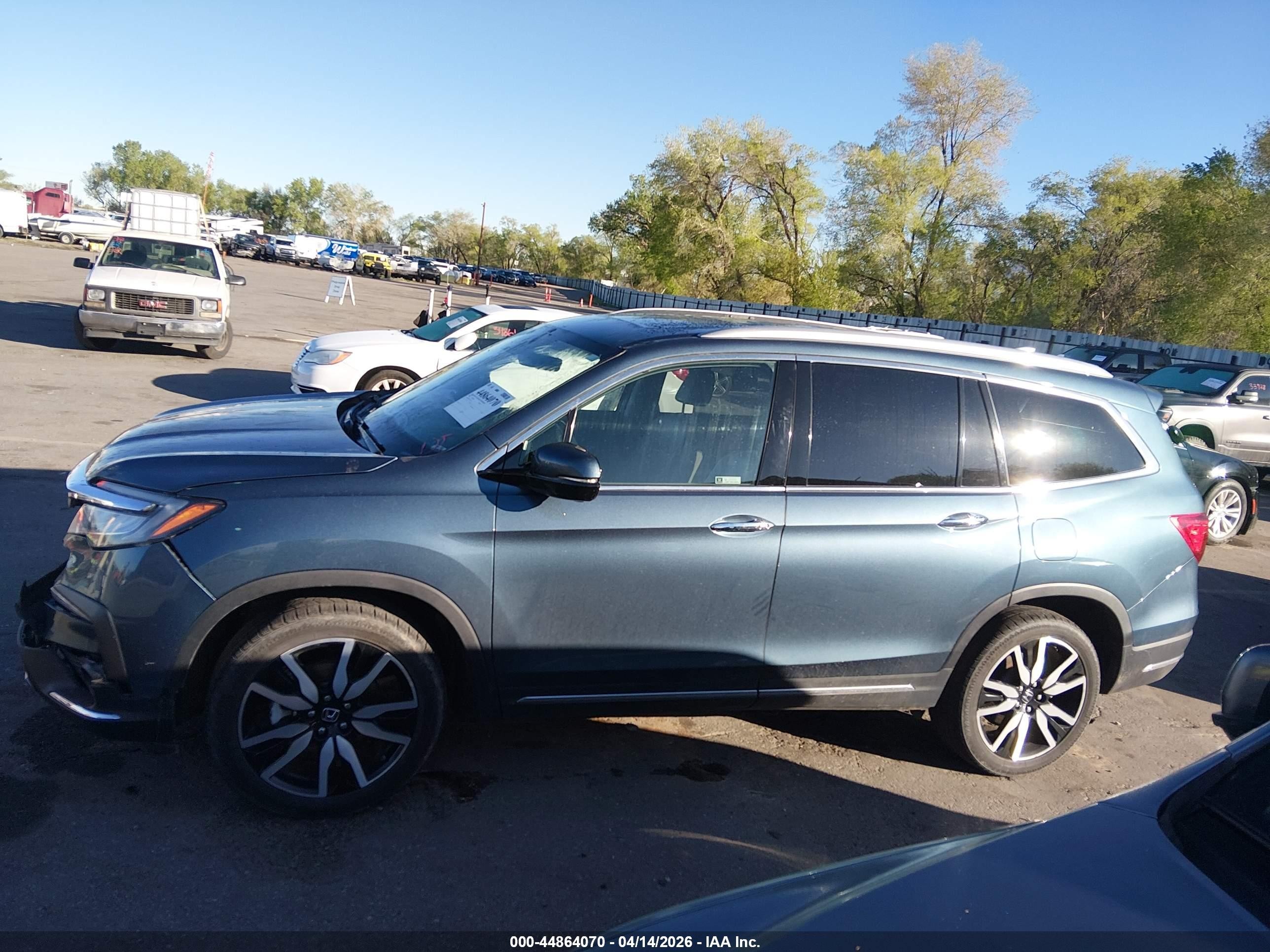 2022 Honda Pilot Awd Touring 8 Passenger Синий vin: 5FNYF6H93NB002776