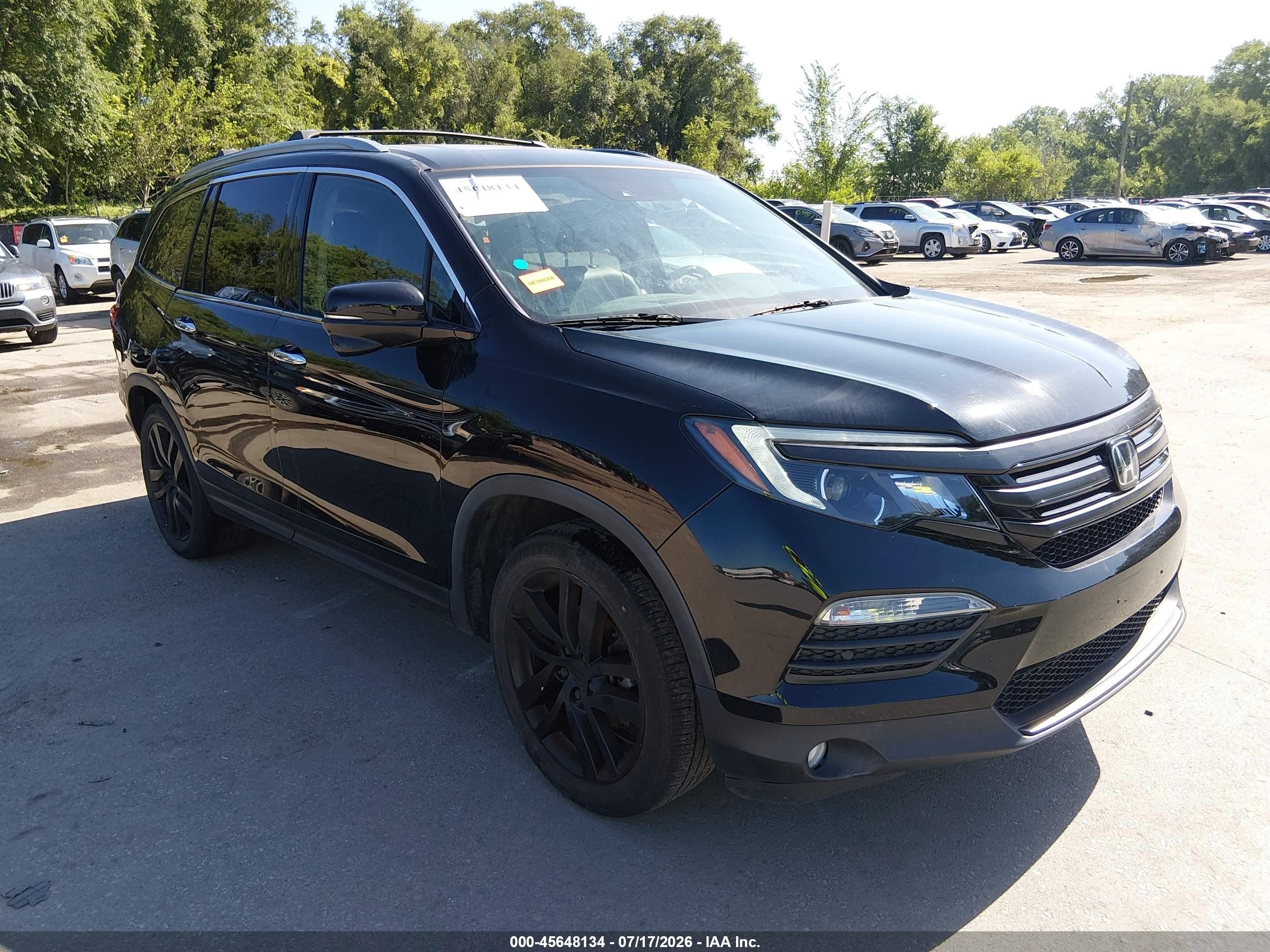 2018 Honda Pilot Touring Black vin: 5FNYF6H94JB063547