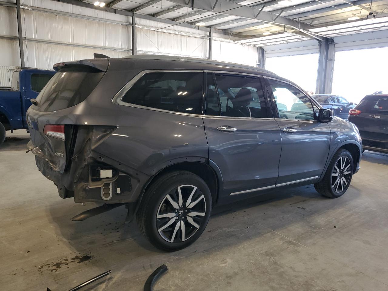 2021 Honda Pilot Touring Серый vin: 5FNYF6H94MB034098