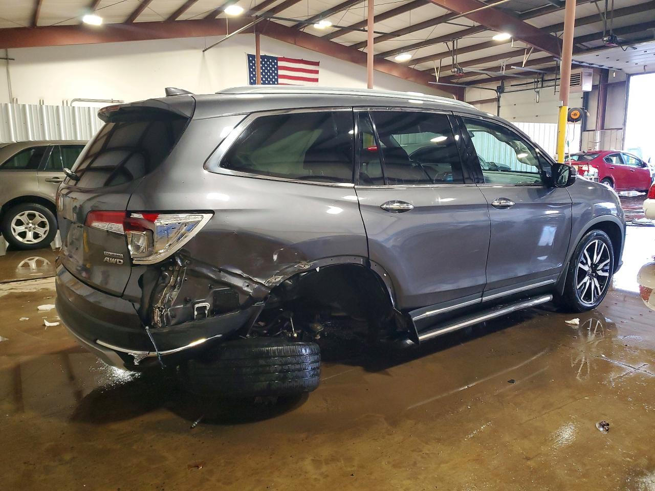 2020 Honda Pilot Touring Gray vin: 5FNYF6H95LB005126