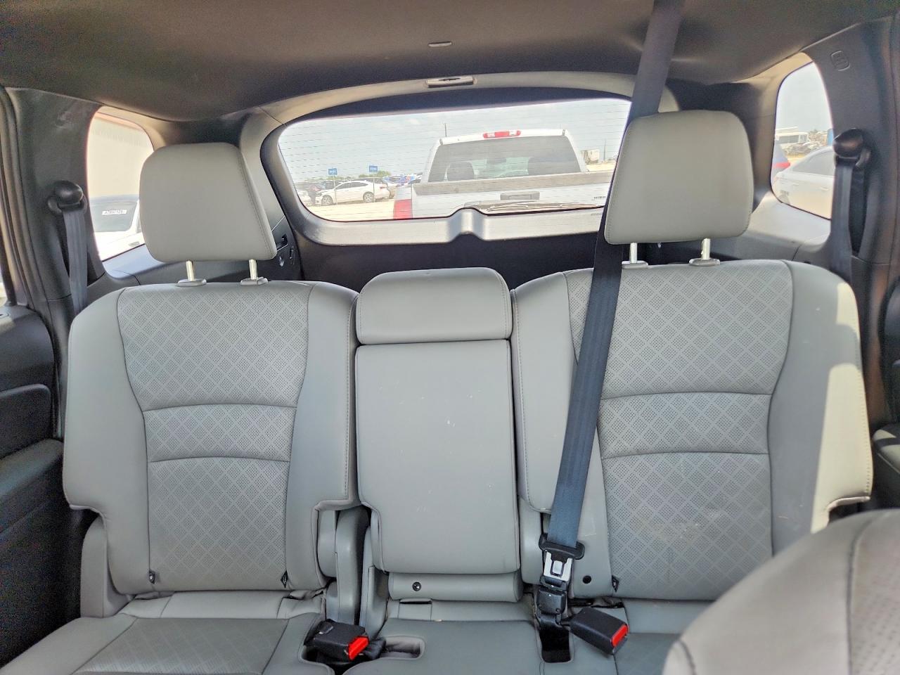 2019 Honda Passport Exl Black vin: 5FNYF7H51KB011037