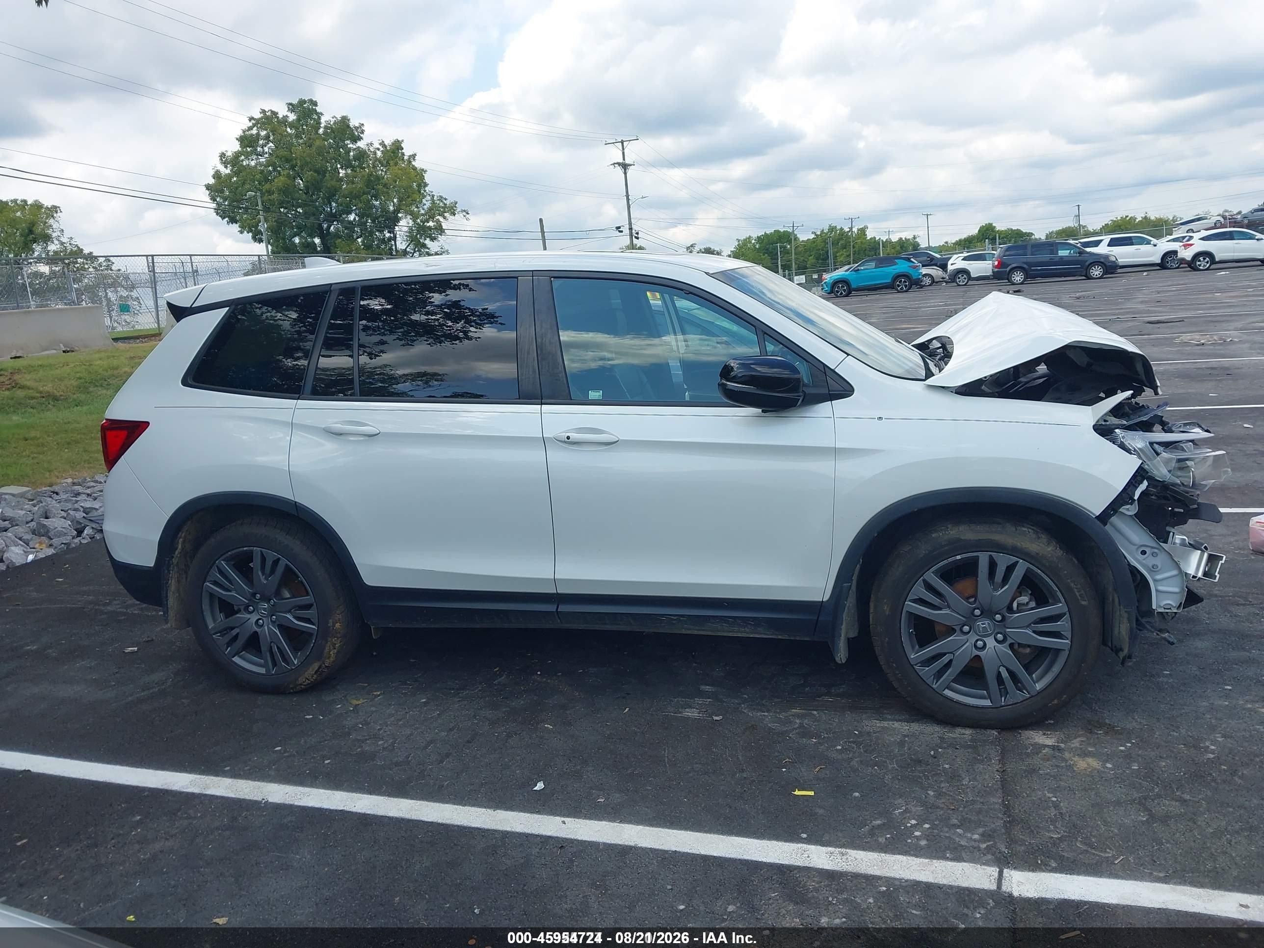 2021 Honda Passport 2wd Ex-l White vin: 5FNYF7H51MB004155