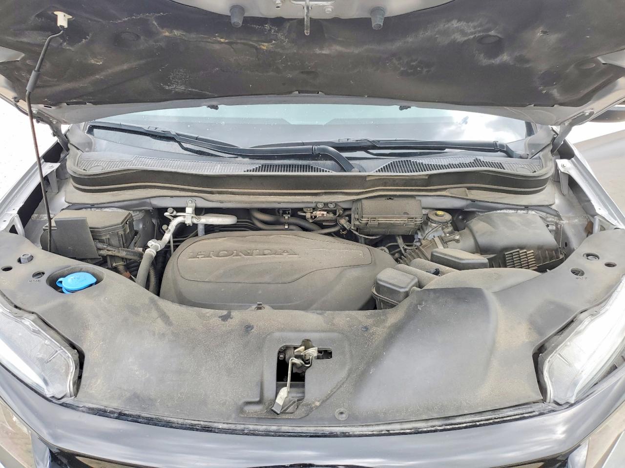 2021 Honda Passport Exl Silver vin: 5FNYF7H51MB011431