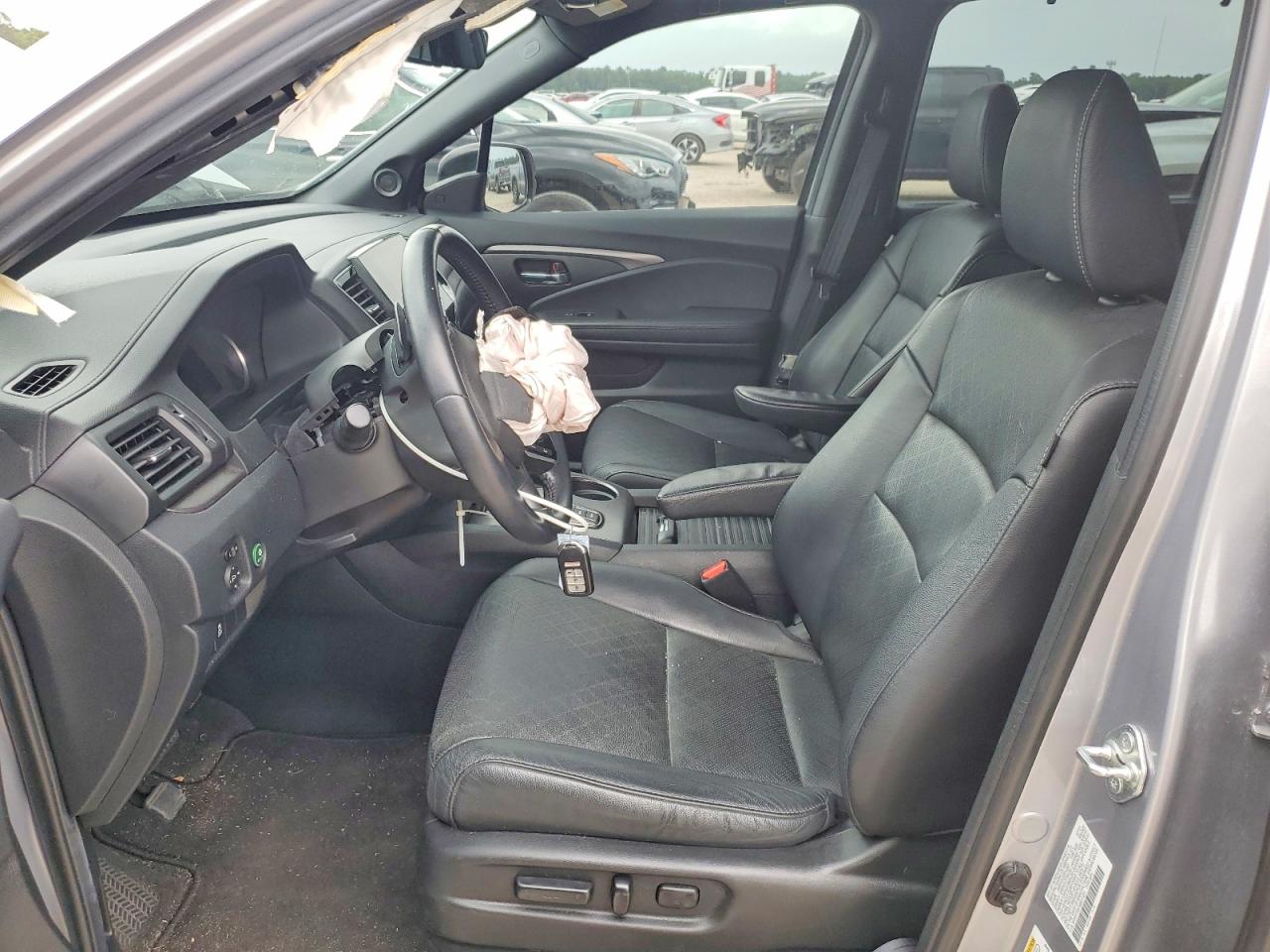 2021 Honda Passport Exl Silver vin: 5FNYF7H51MB011431