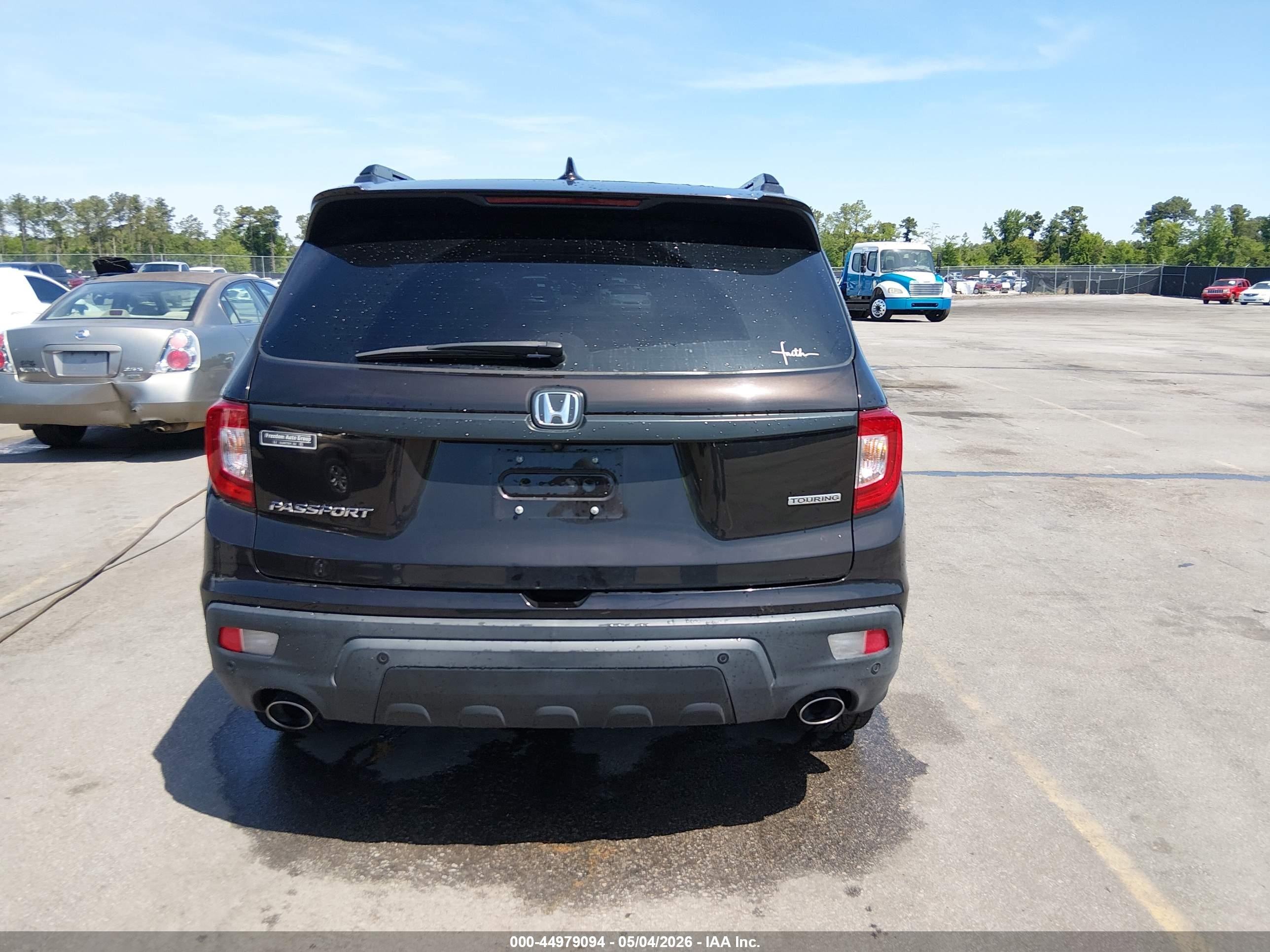 2021 Honda Passport 2wd Touring Black vin: 5FNYF7H98MB010800