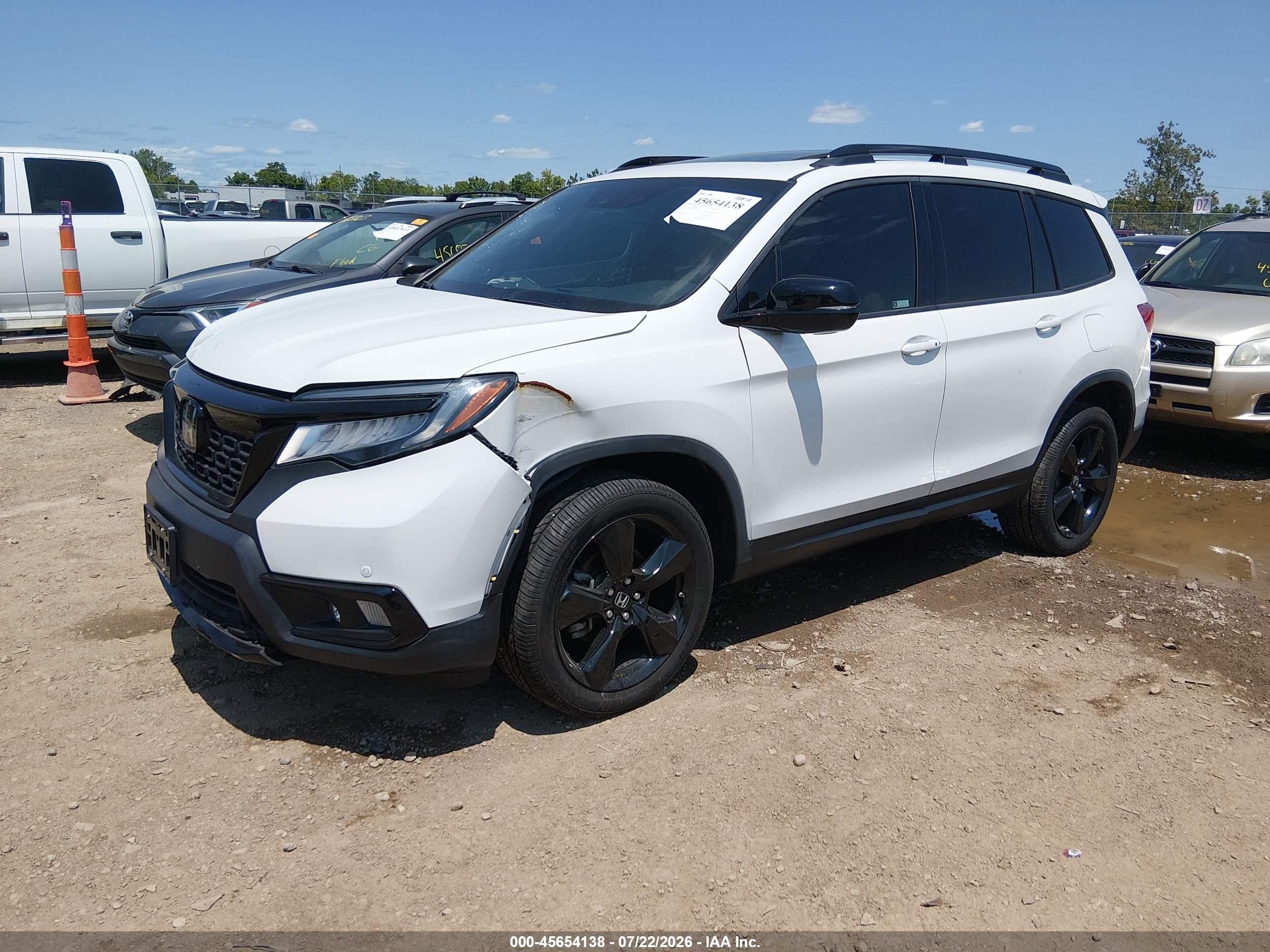 2020 Honda Passport Awd Elite White vin: 5FNYF8H02LB002892