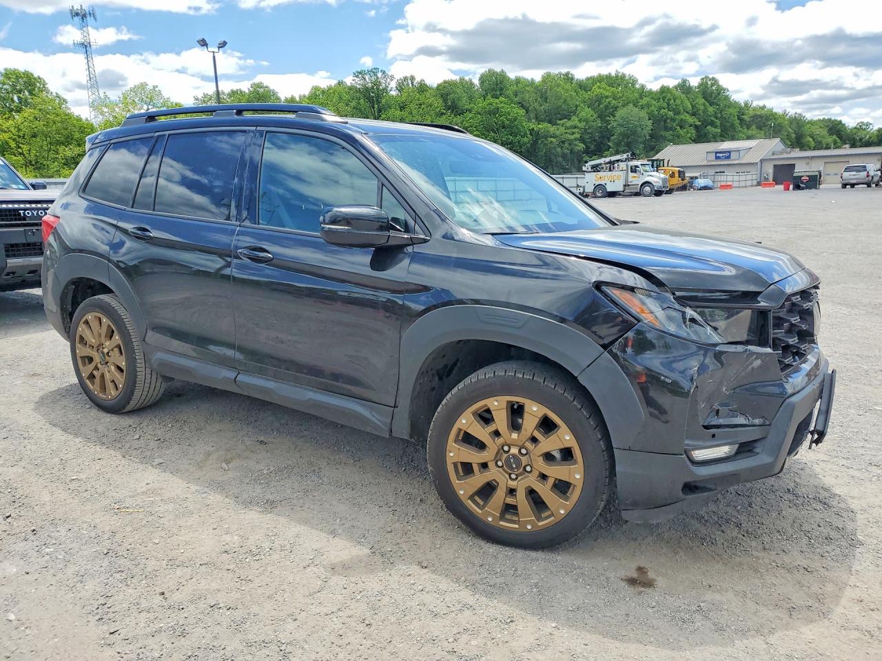 2022 Honda Passport Elite Black vin: 5FNYF8H06NB019181