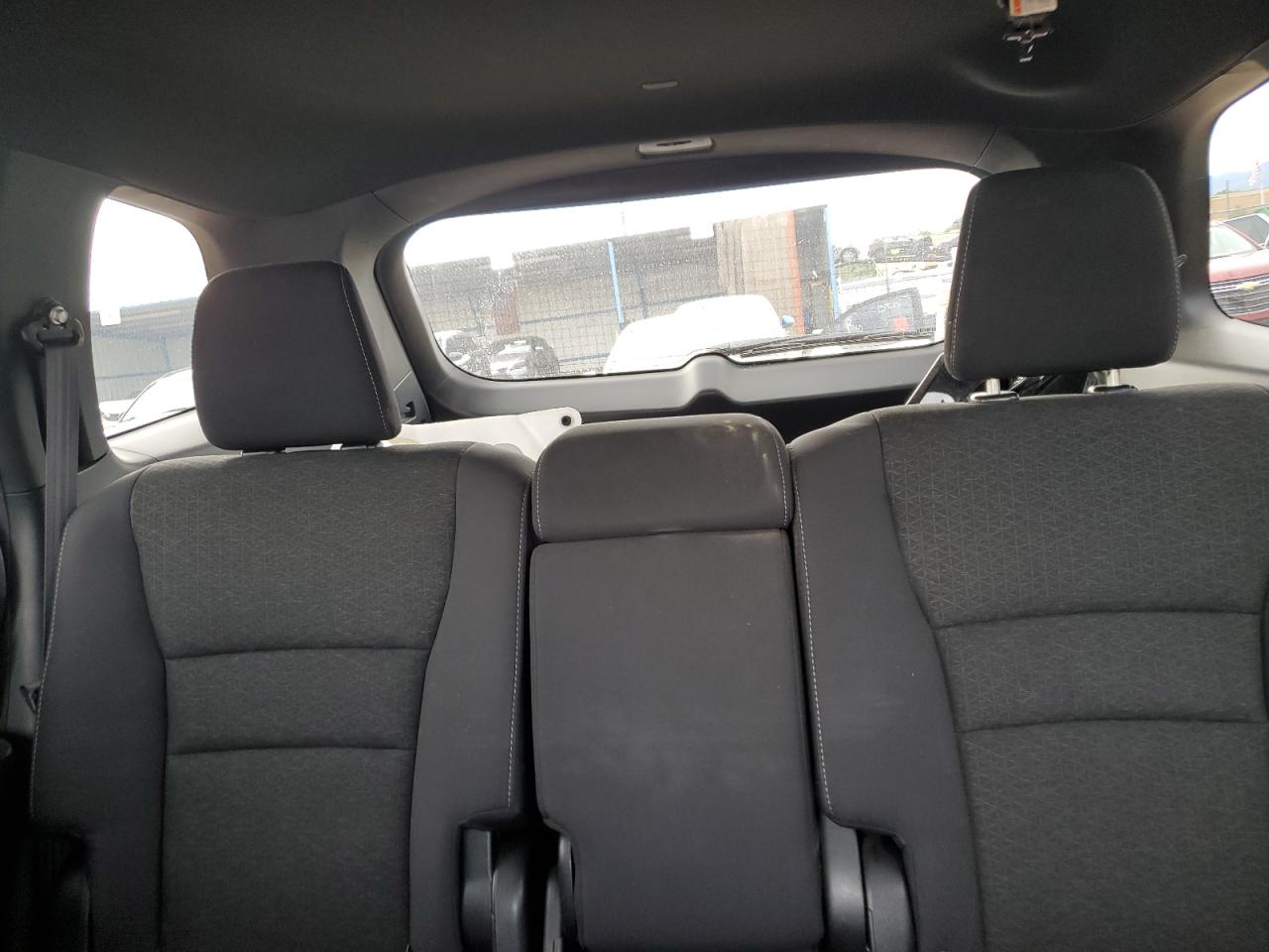 2021 Honda Passport Sport Белый vin: 5FNYF8H25MB001089