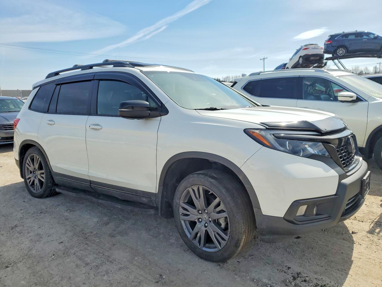 2021 Honda Passport Exl White vin: 5FNYF8H58MB011075