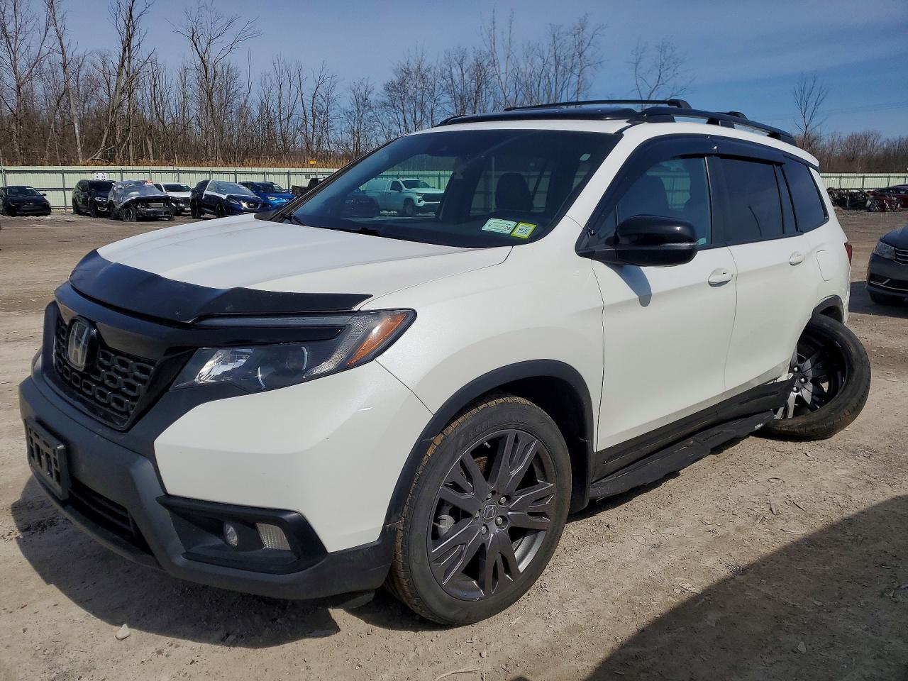 2021 Honda Passport Exl White vin: 5FNYF8H58MB011075